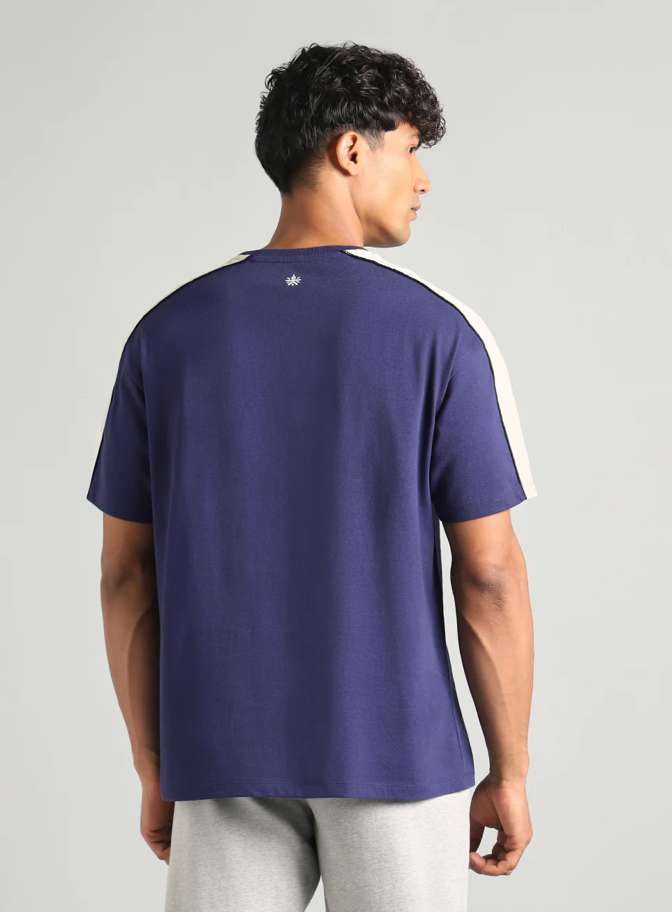 Men's Navy Rest Mode Relaxed Fit T-shirt - Image 6
