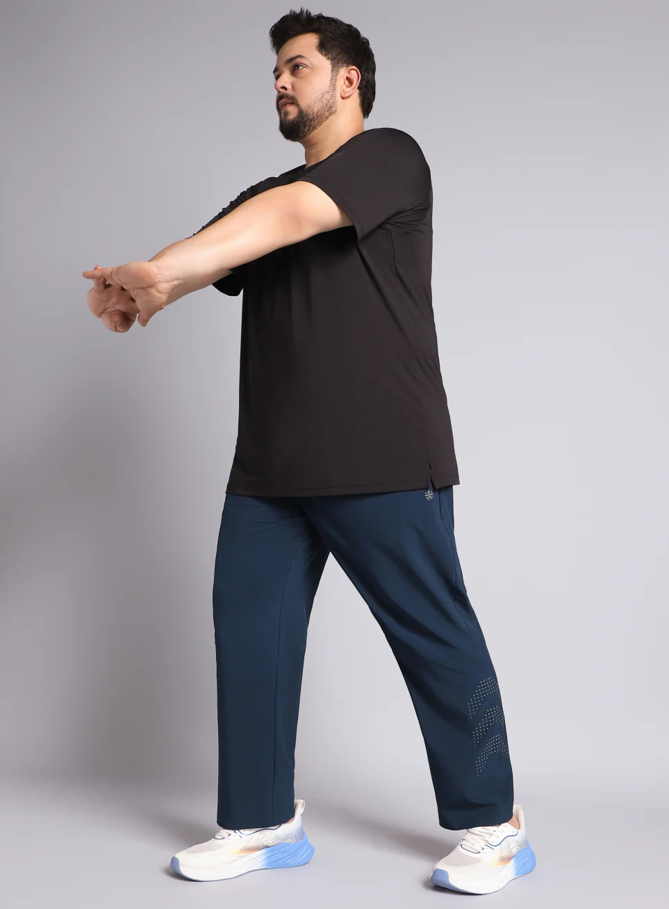 Men's Navy Ultimate Running Plus Size Trackpants - Image 2