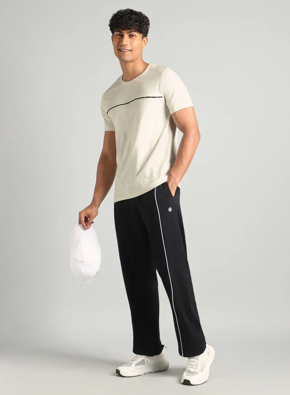 Men's Off White Cult Athlete T-shirt - Image 2