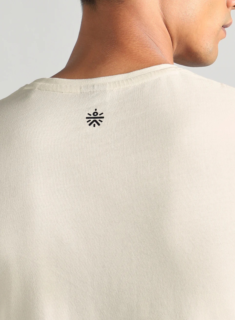 Men's Off White Cult Athlete T-shirt - Image 8