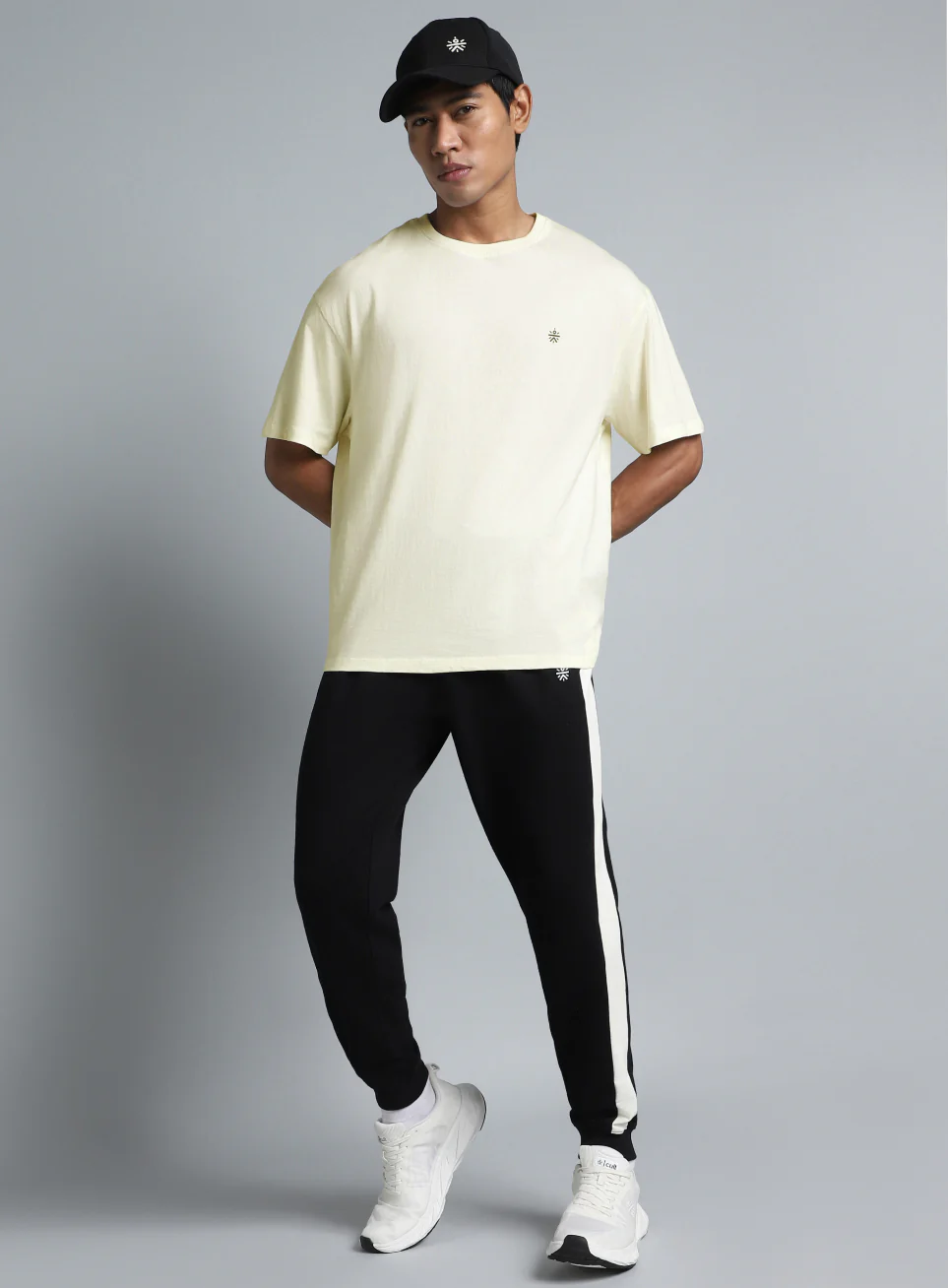 Men's Off White Cult Brand Carrier Relaxed fit T-shirt - Image 3