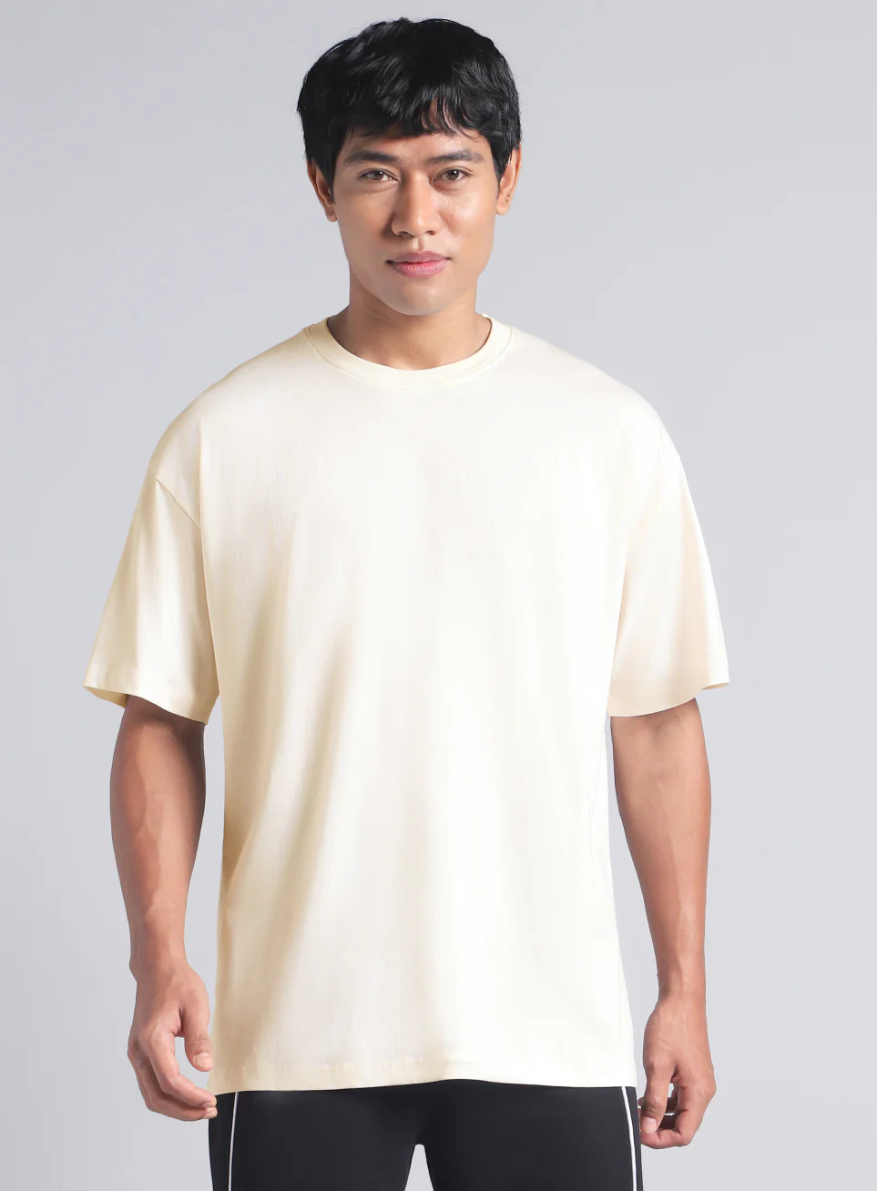 Men's Off White Oversized Graphic T-shirt - Image 4