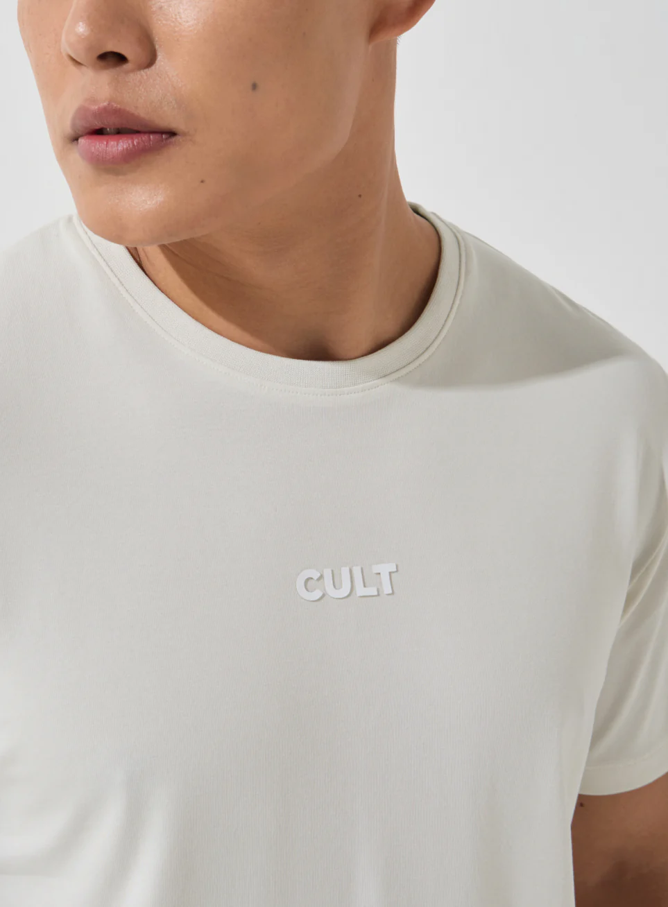 Men's Off-White Soft Form Classic T-shirt - Image 7