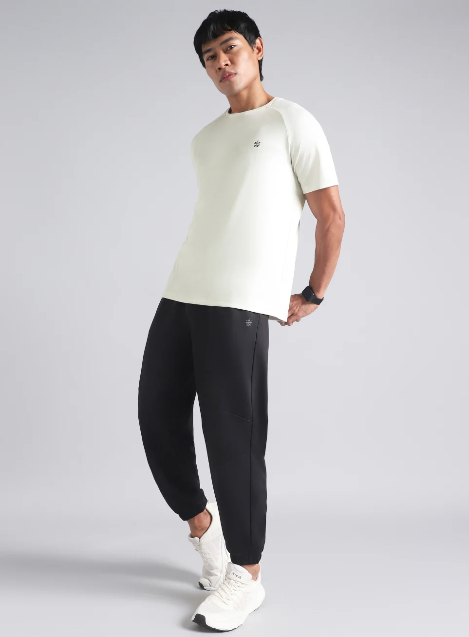 Men's Off White Training Essential Recycled Poly T-shirt - Image 2