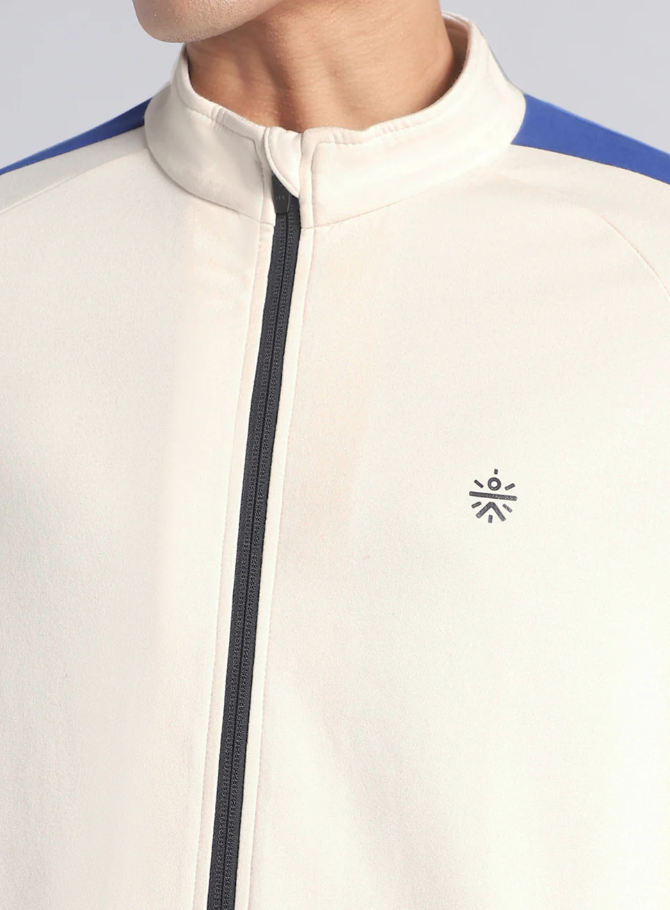 Men's Off White Workout Essential Mid Layer Jacket - Image 7