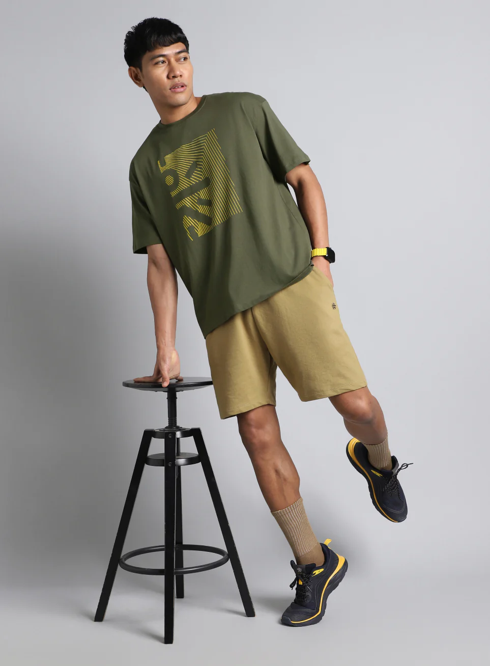 Men's Olive Cult Branding Graphic T-shirt - Image 3