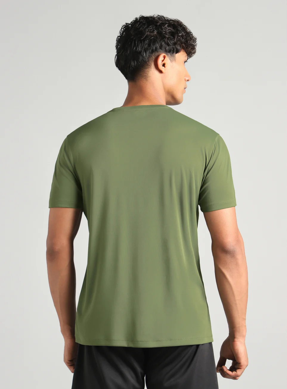 Men's Olive Everyday Performance T-shirt - Image 6