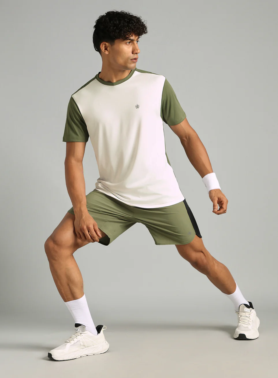 Men's Olive Play Big FLY-DRY™T-shirt - Image 2