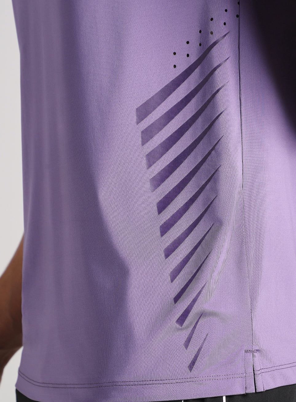 Men's Purple Contour Vent Training T-Shirt - Image 8