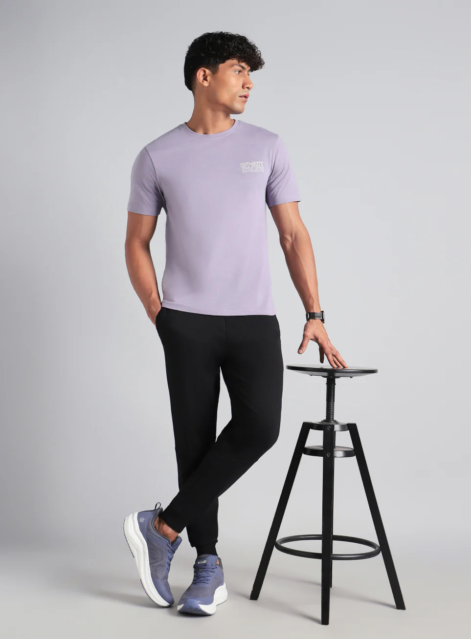 Men's Purple Off Duty Print Graphic T-shirt - Image 2