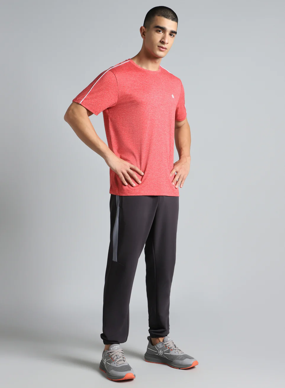 Men's Red Active Day COMFORtech T-shirt - Image 2