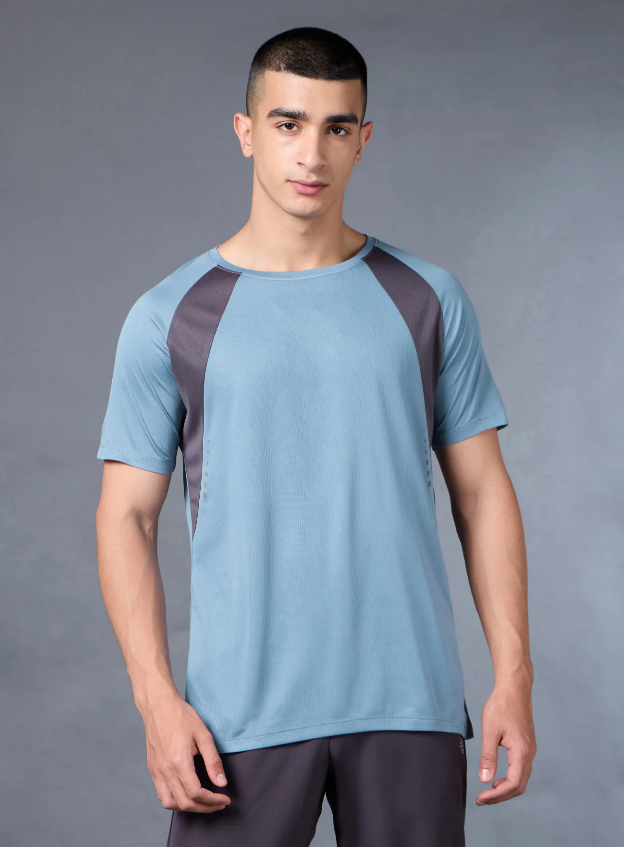 Men's Run Champion Blue T-shirt - Image 4