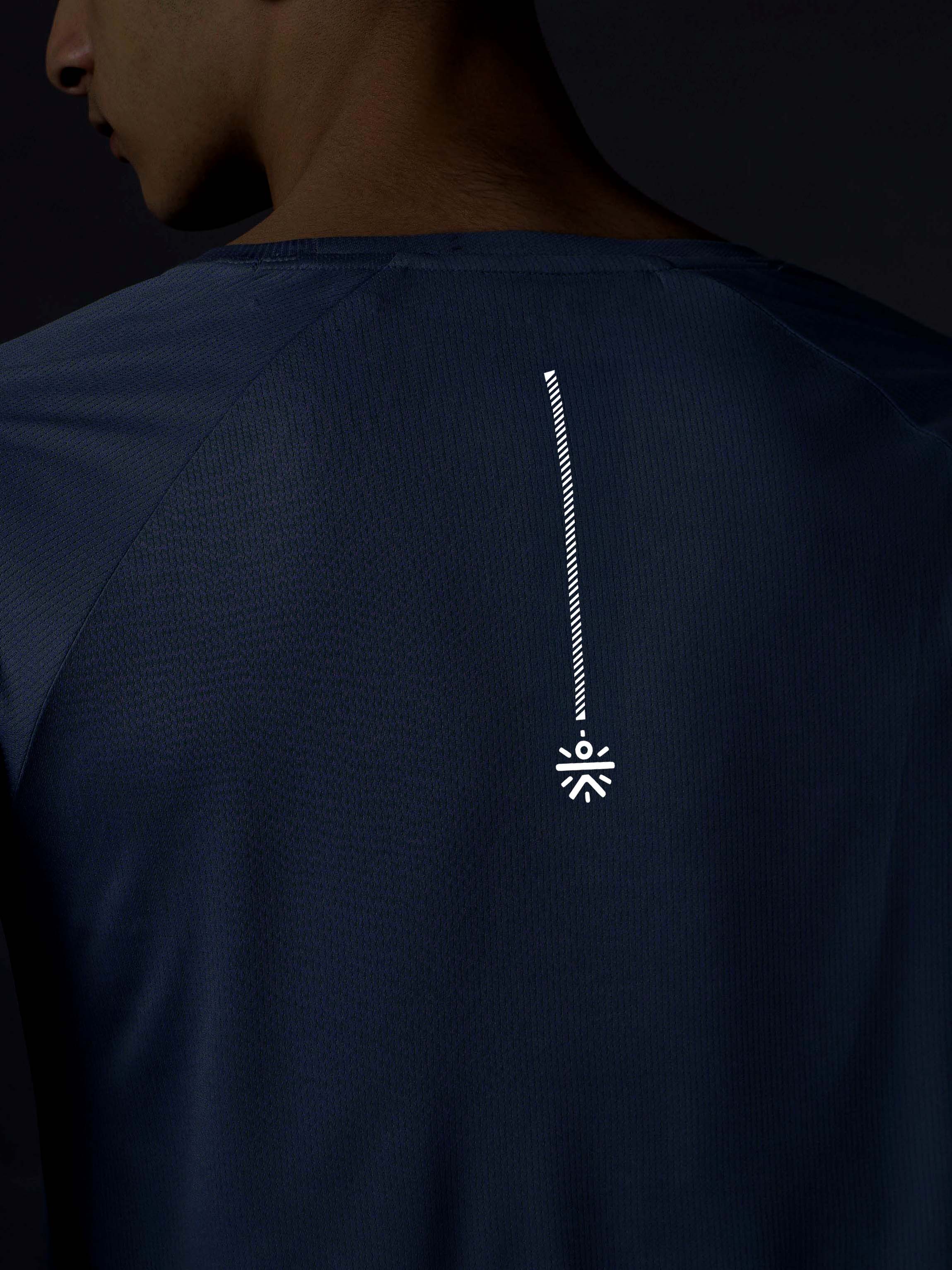 Men's Run Champion Blue T-shirt - Image 9