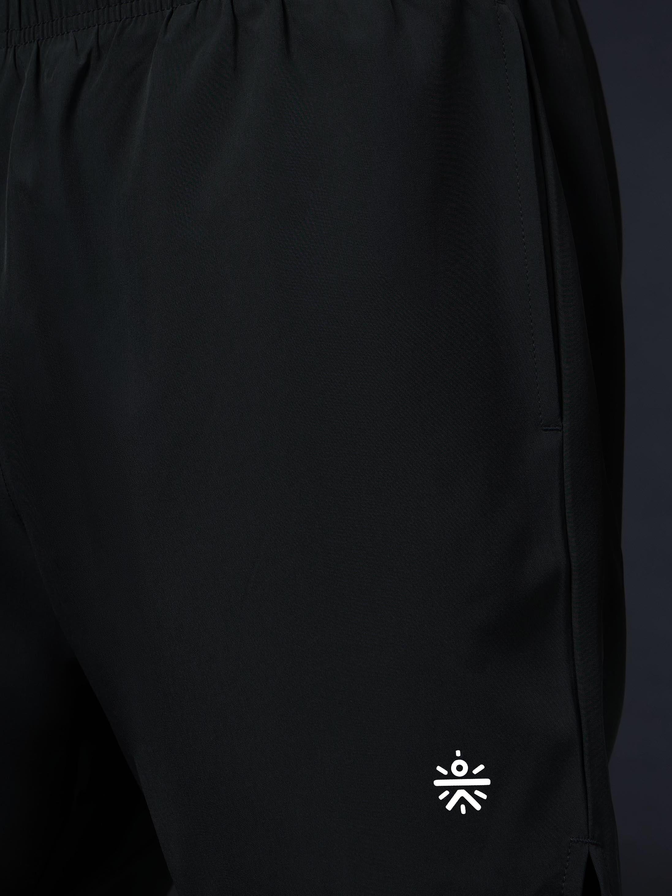 Men's Run Elevate Green Integrated Shorts - Image 7