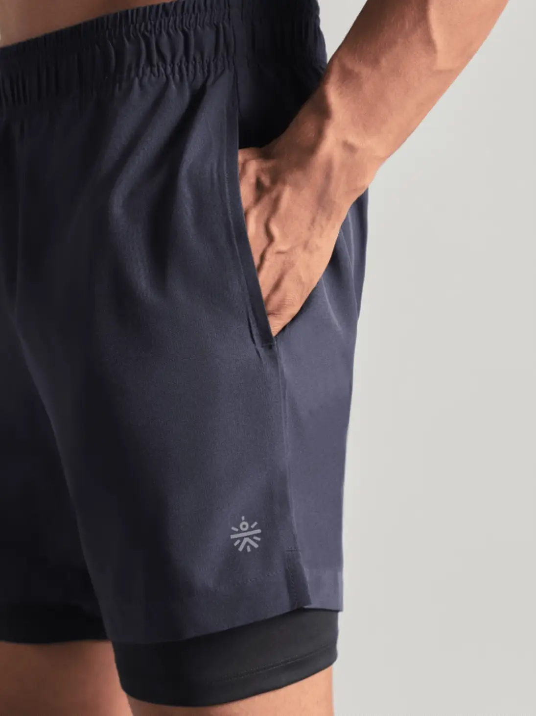 Men's Run Elevate Navy Integrated Shorts - Image 8