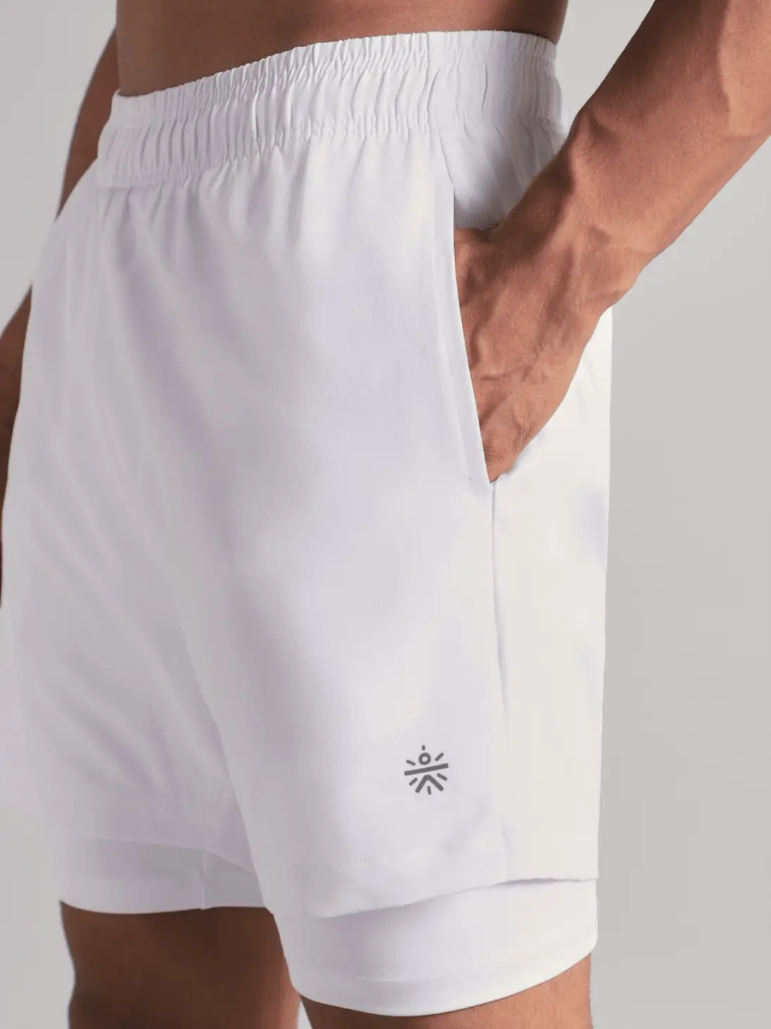 Men's Run Elevate White Integrated Shorts - Image 8