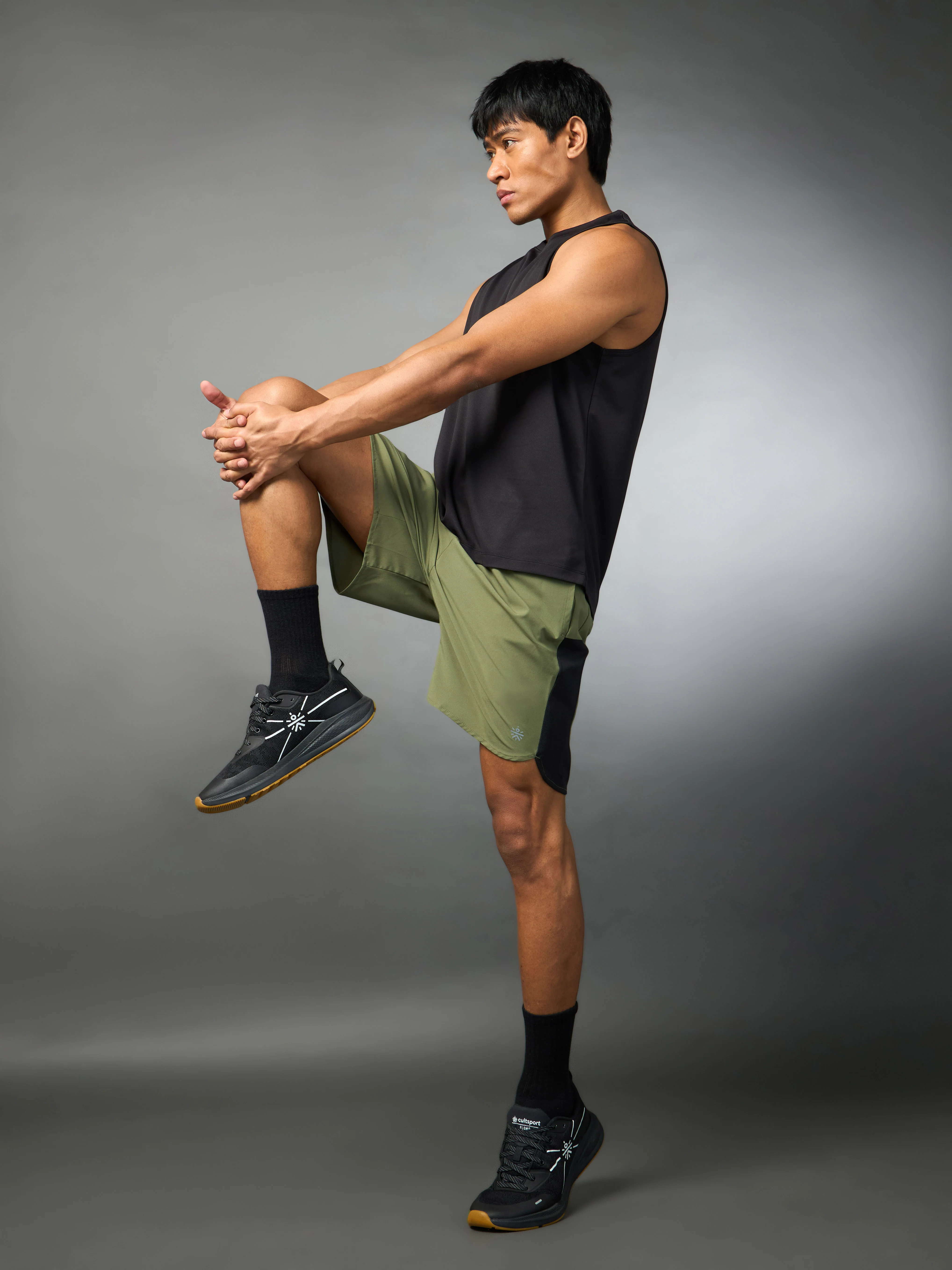 Men's Running Essential Black Tank - Image 3