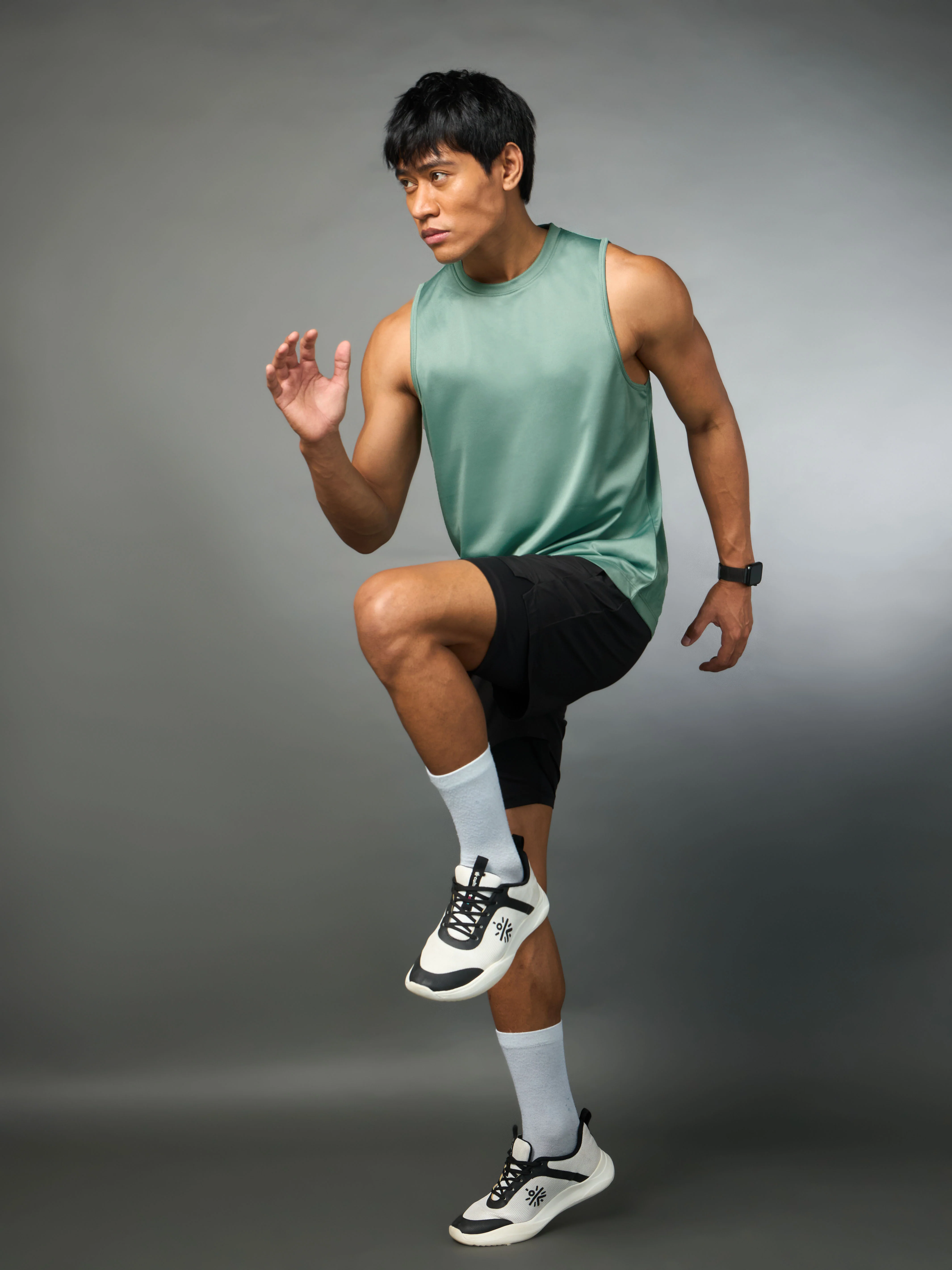 Men's Running Essential Green Tank - Image 2