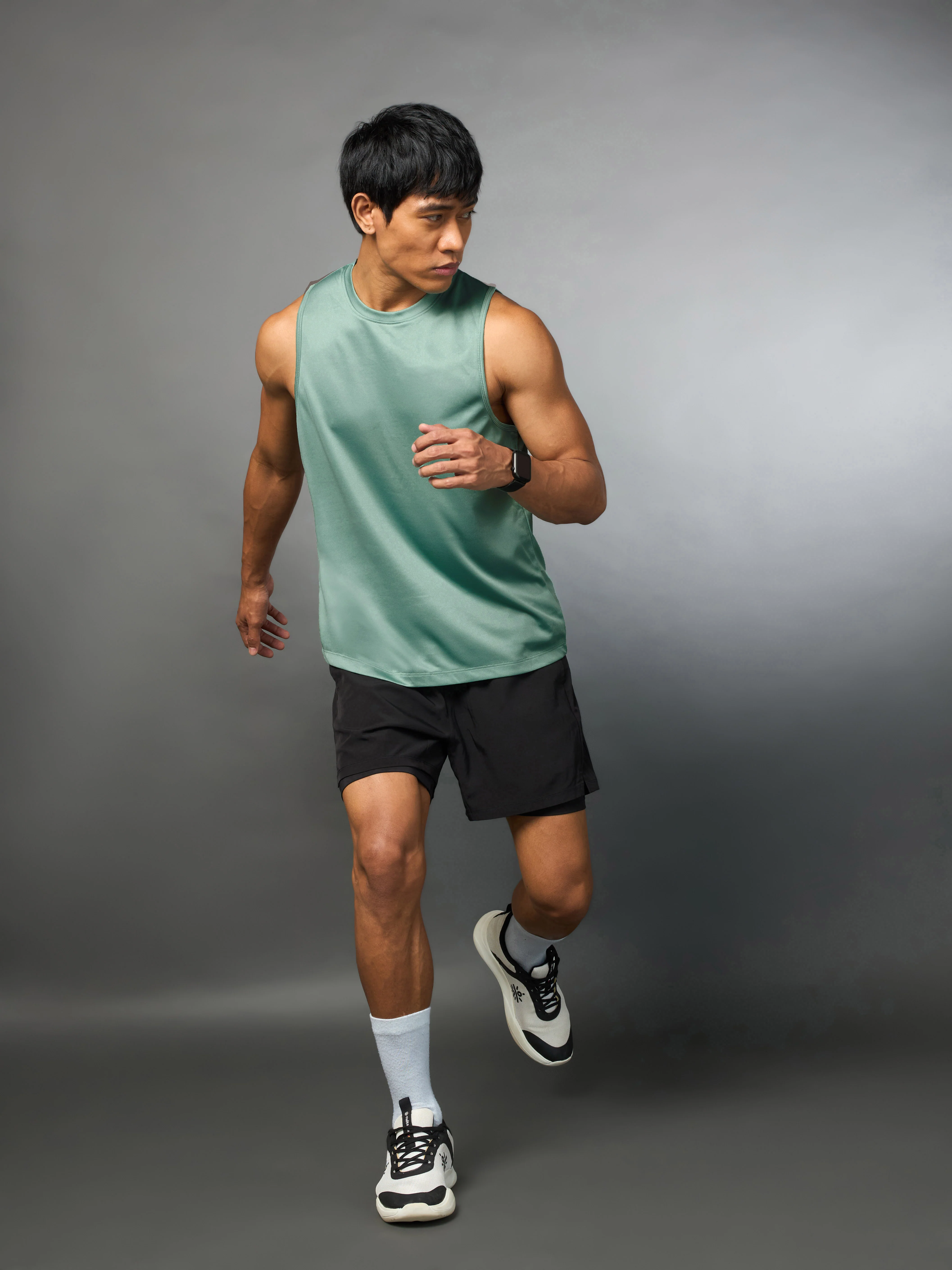 Men's Running Essential Green Tank - Image 3