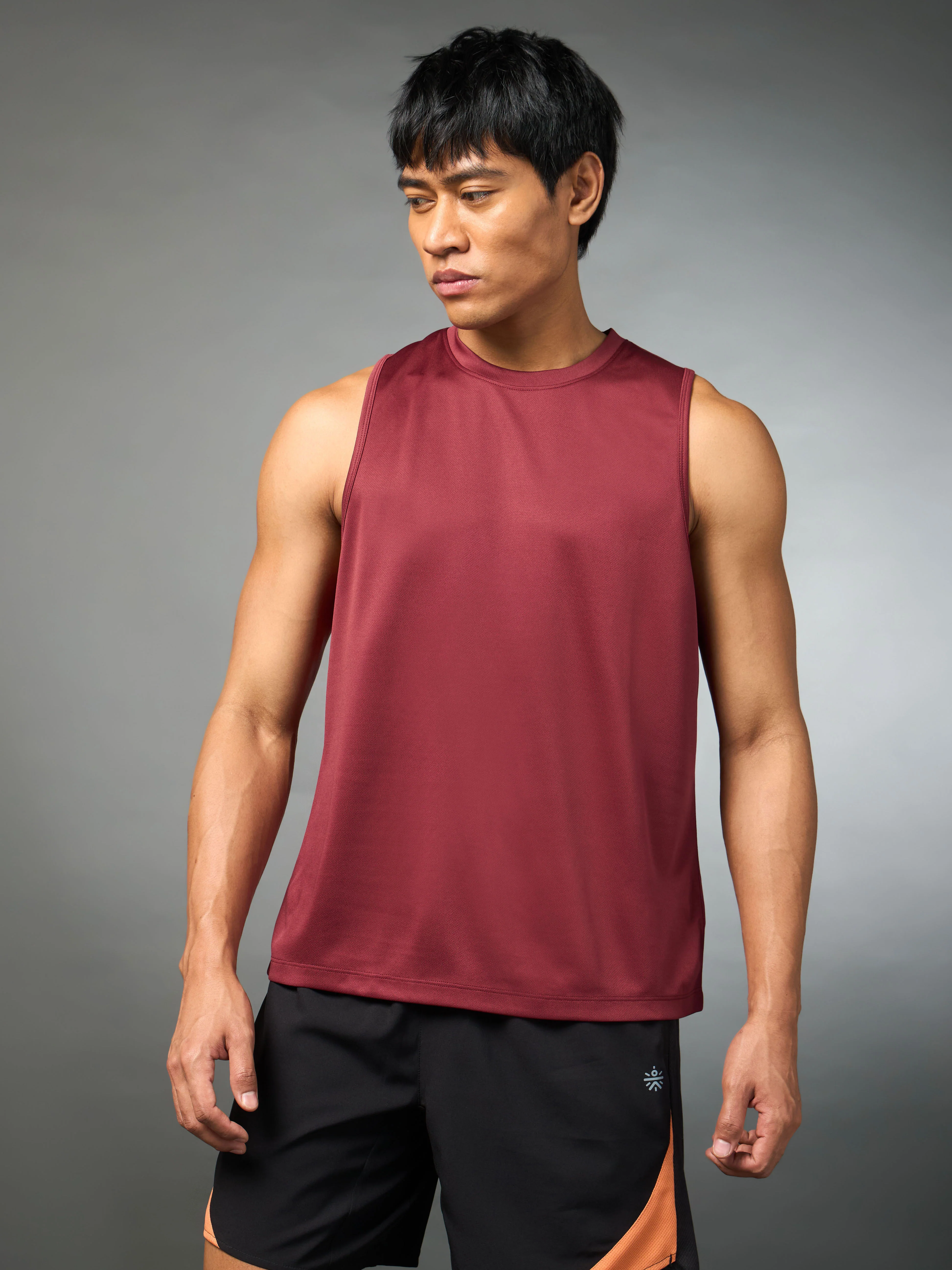 Men's Running Essential Maroon Tank - Image 4