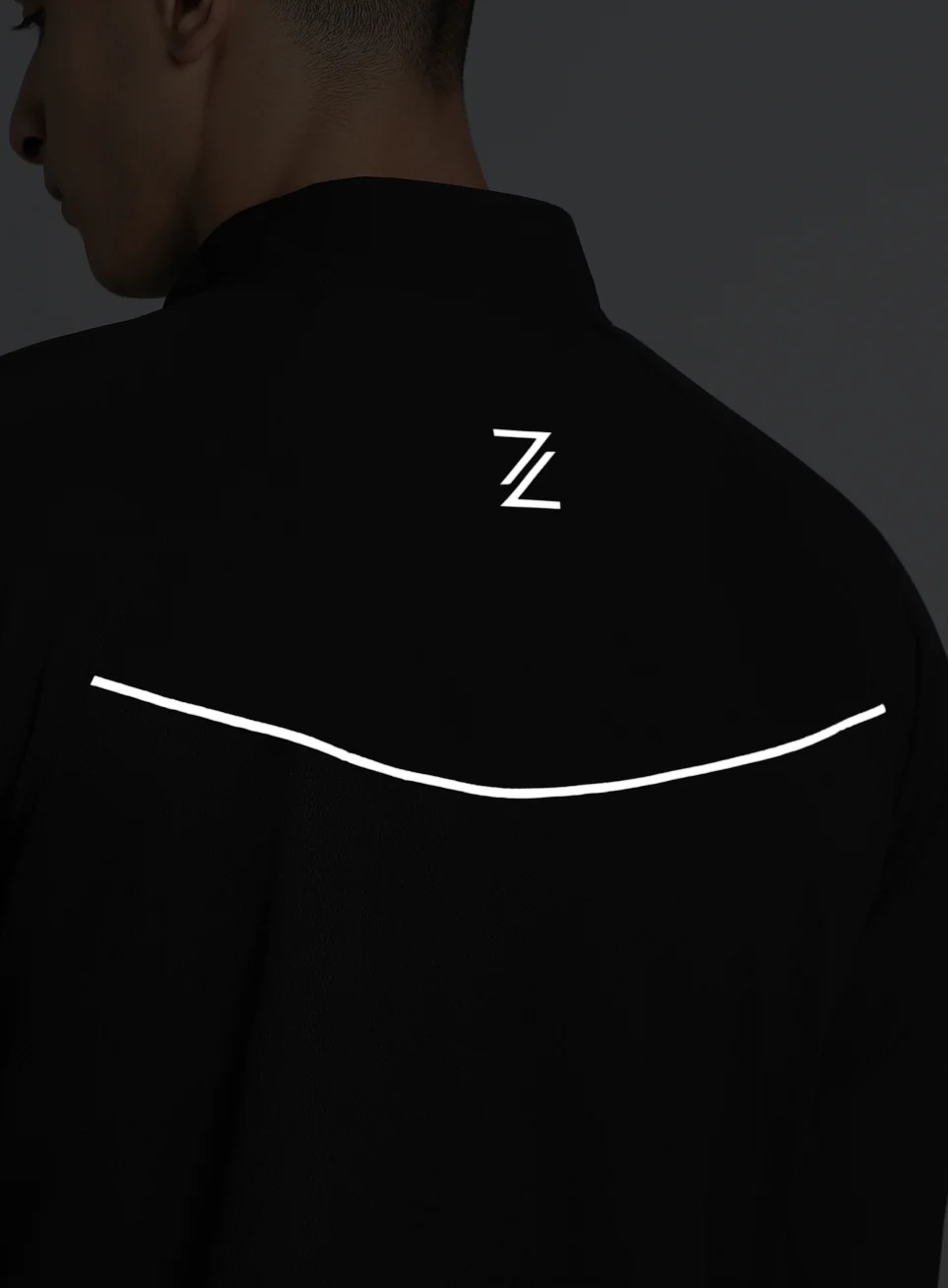 Men's Running Expert Black Lightweight Jacket - Image 11