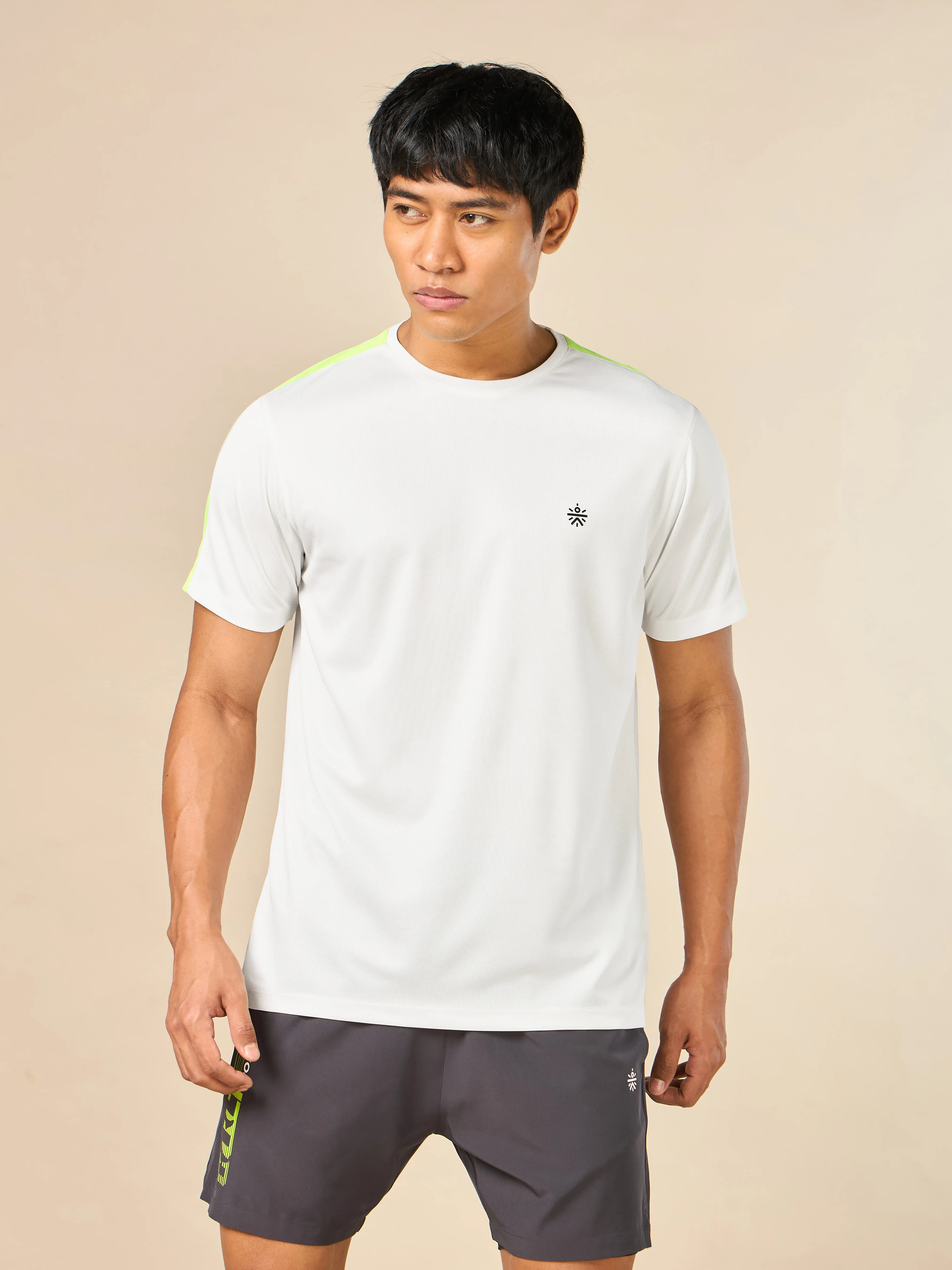Men's Shoulder Pop Active White T-shirt - Image 4