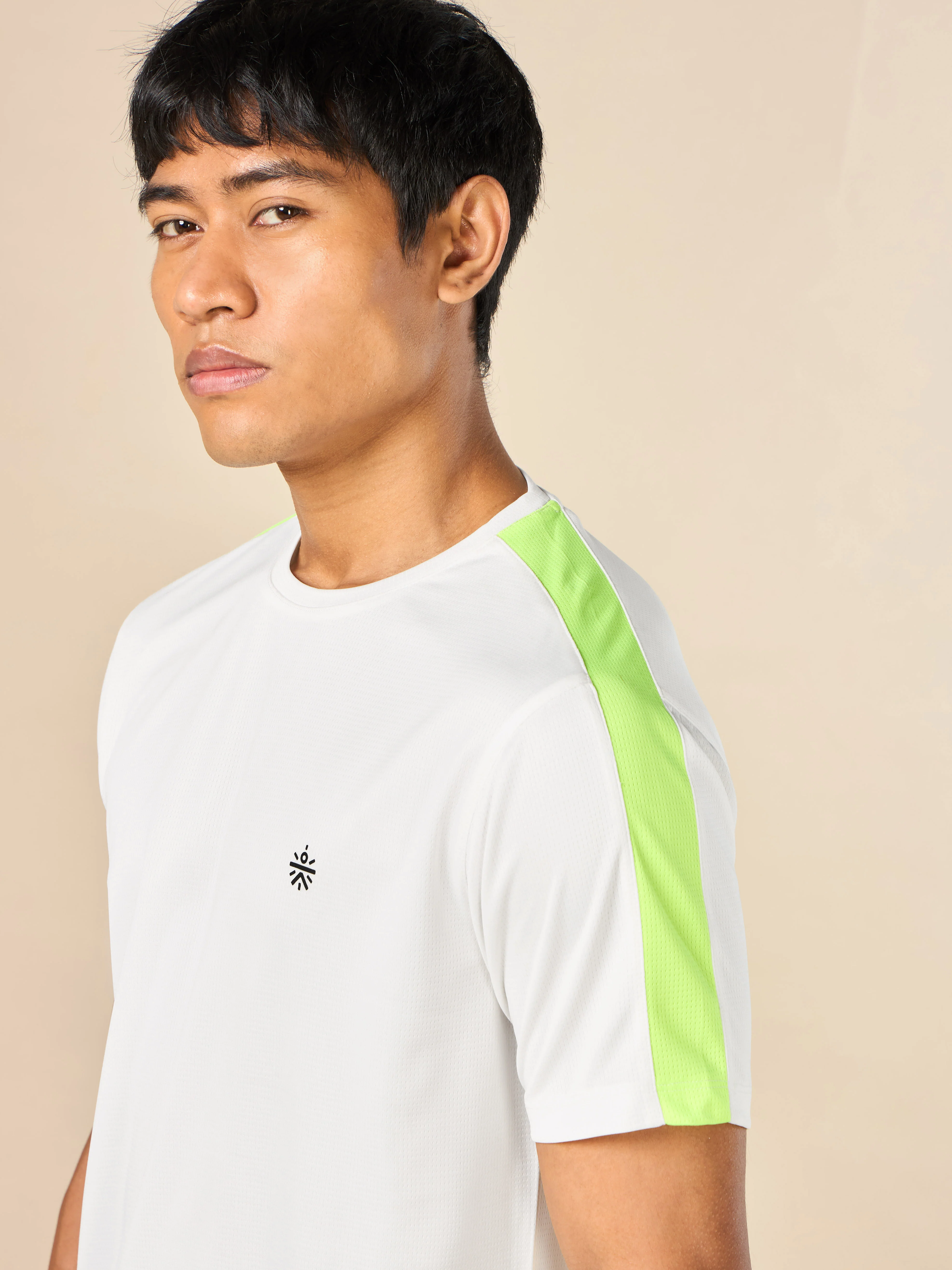 Men's Shoulder Pop Active White T-shirt - Image 7