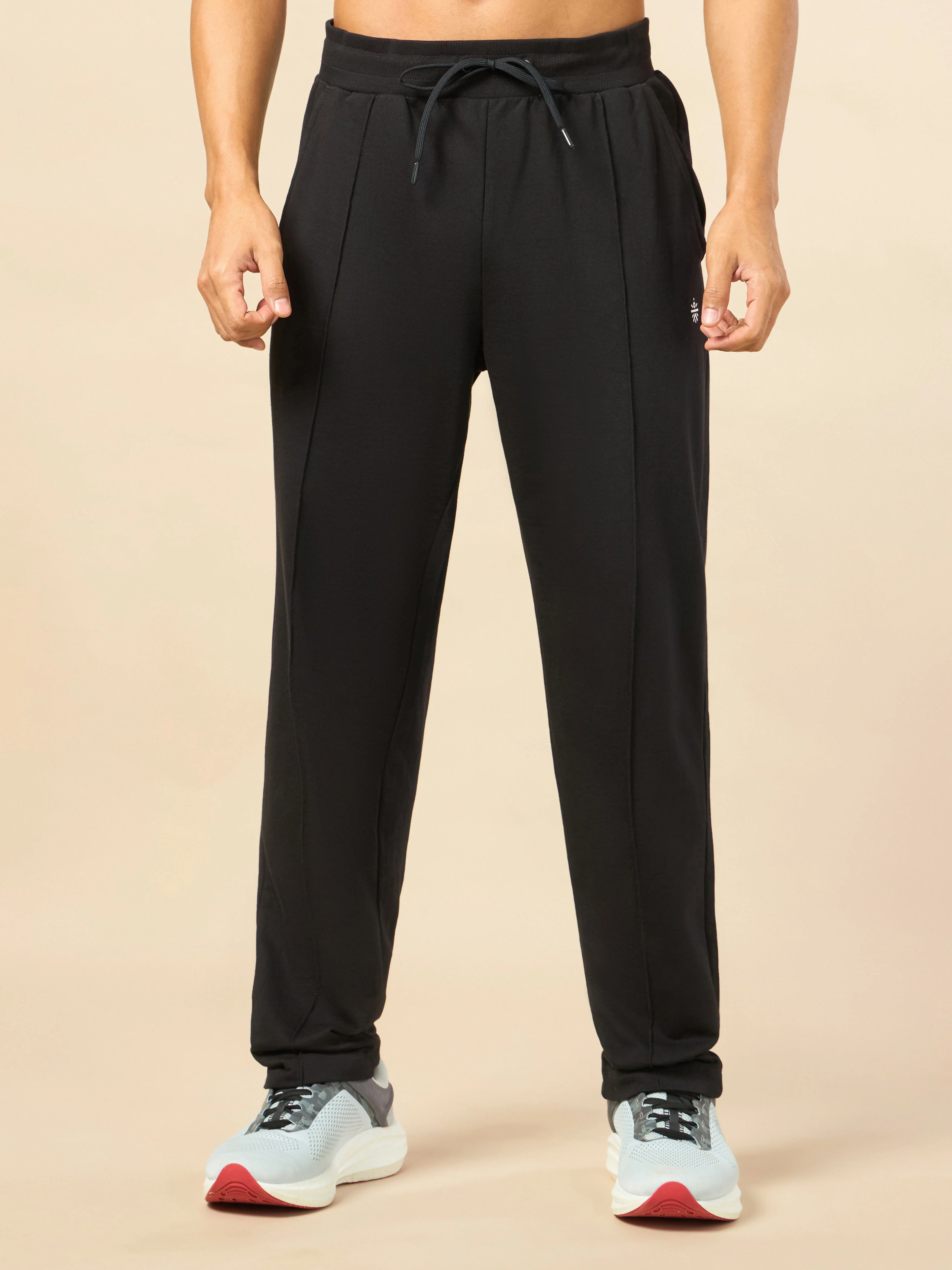 Men's Step Up Black Lifestyle Trackpants - Image 4