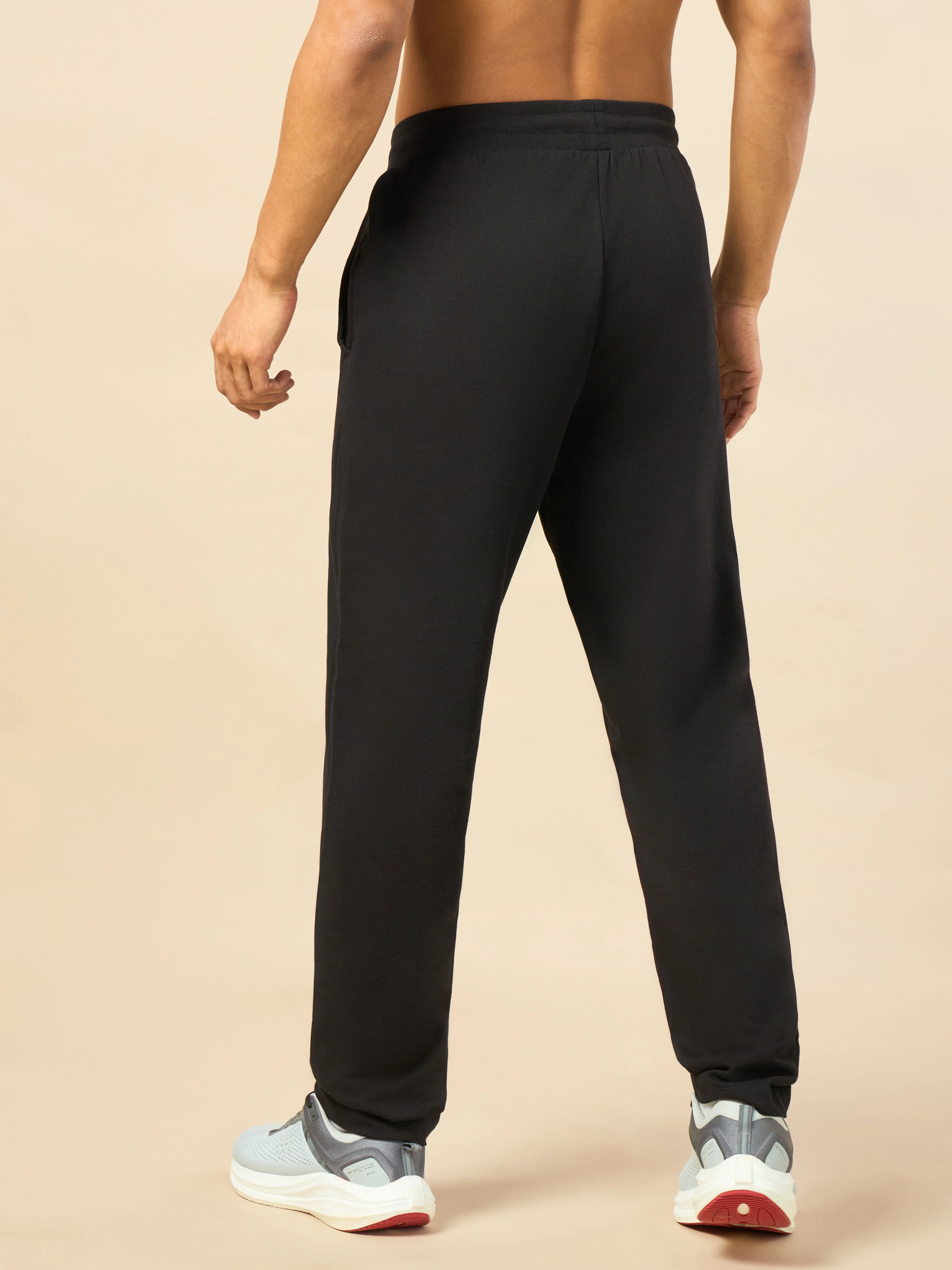 Men's Step Up Black Lifestyle Trackpants - Image 6