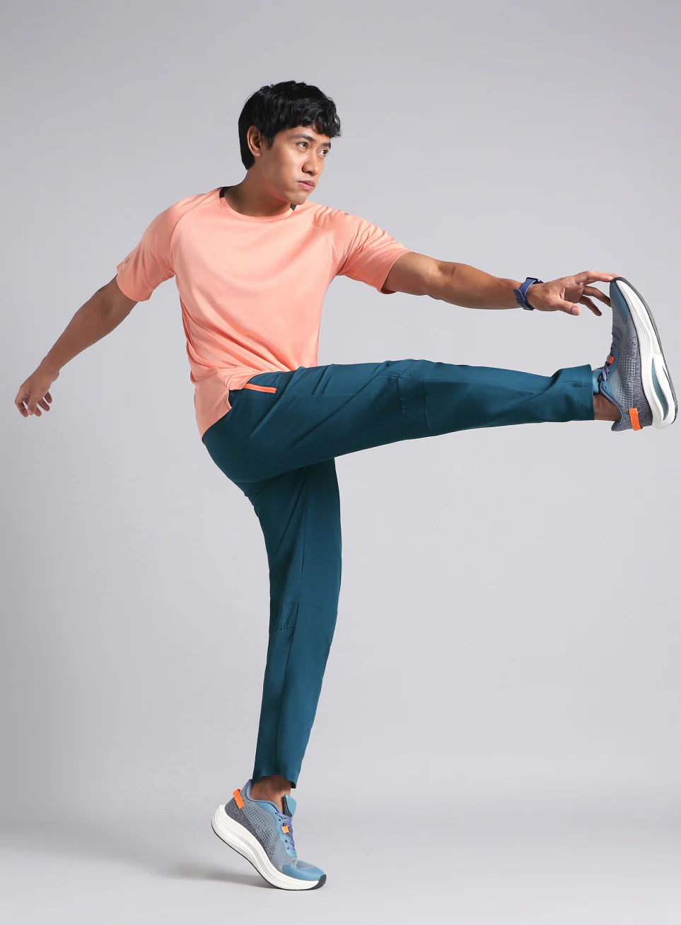 Men's Teal Ultimate Training Trackpants - Image 2