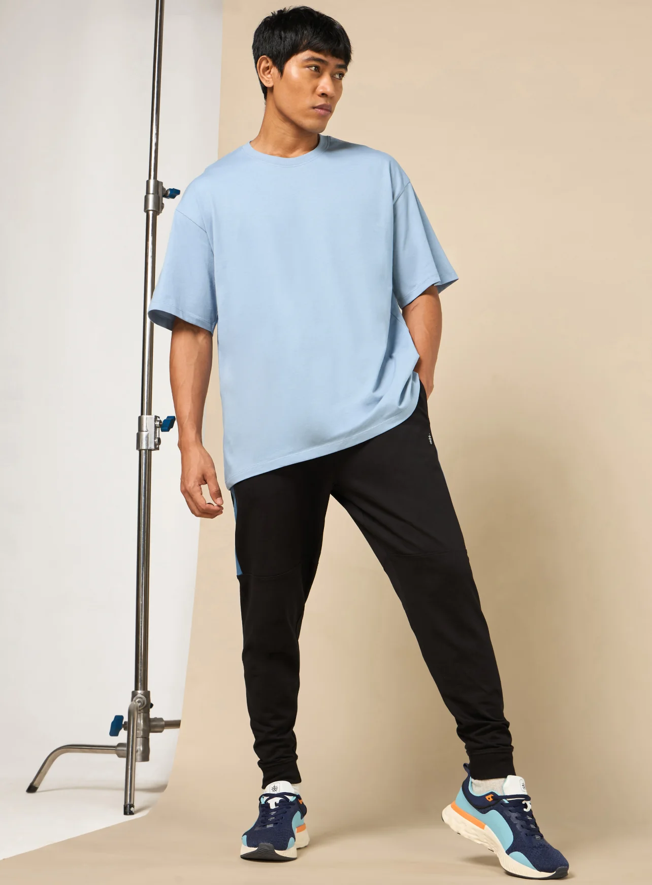 Men's Ultimate Black Train Joggers - Image 3