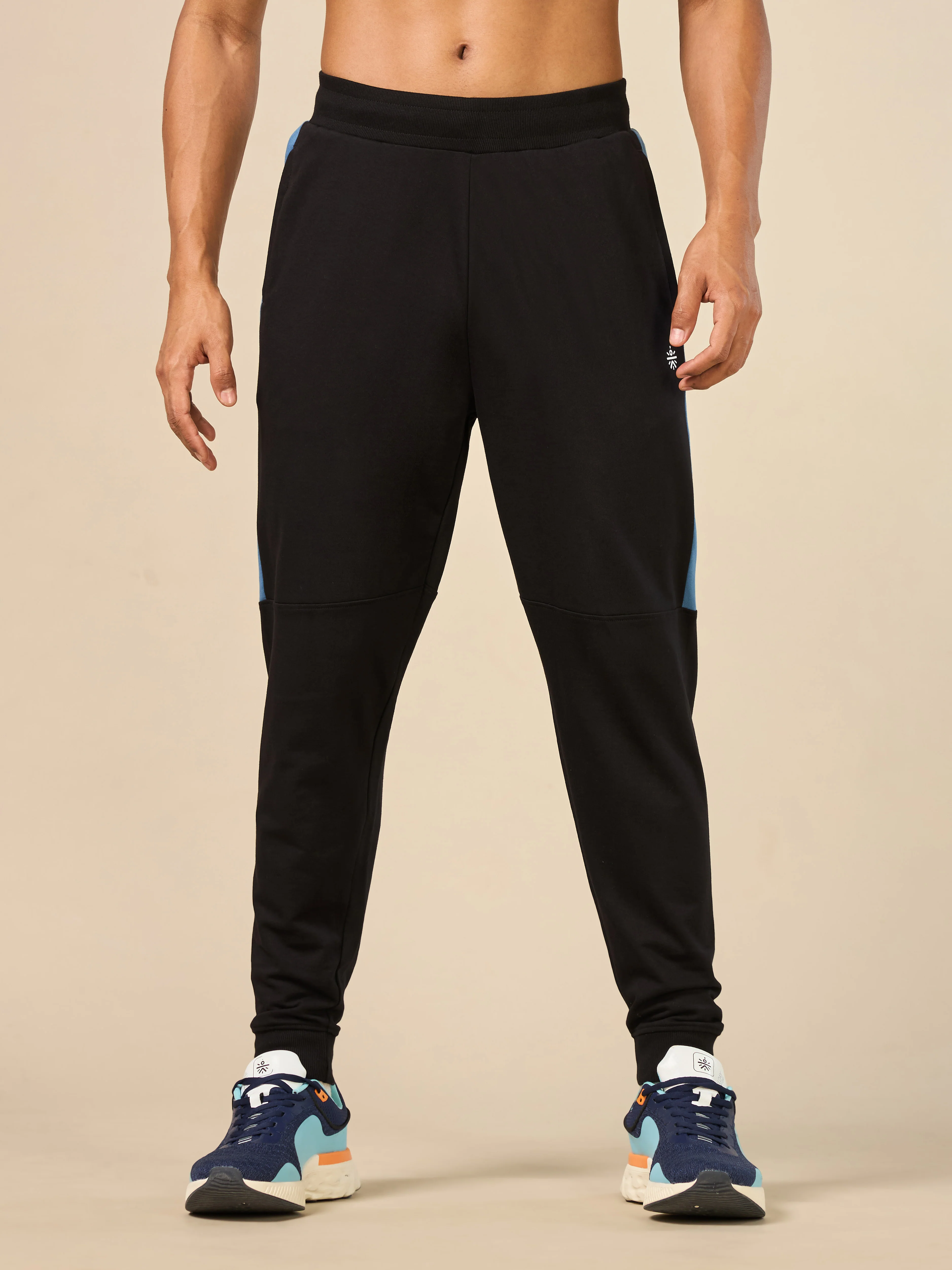 Men's Ultimate Black Train Joggers - Image 4