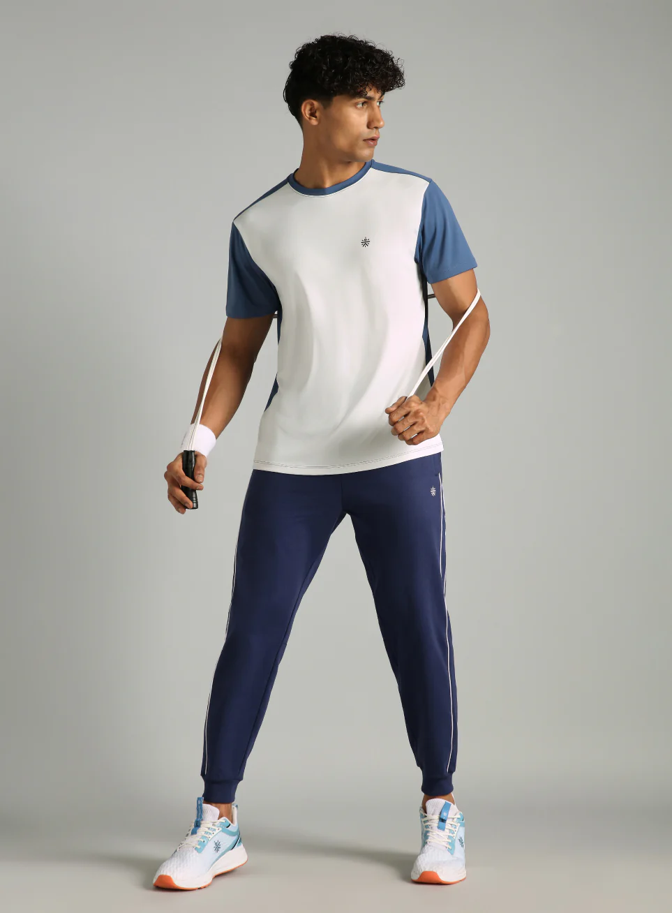 Men's White Play Big FLY-DRY™T-shirt - Image 3