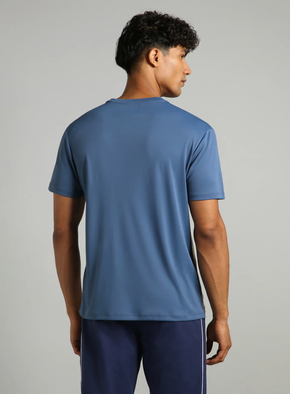 Men's White Play Big FLY-DRY™T-shirt - Image 6