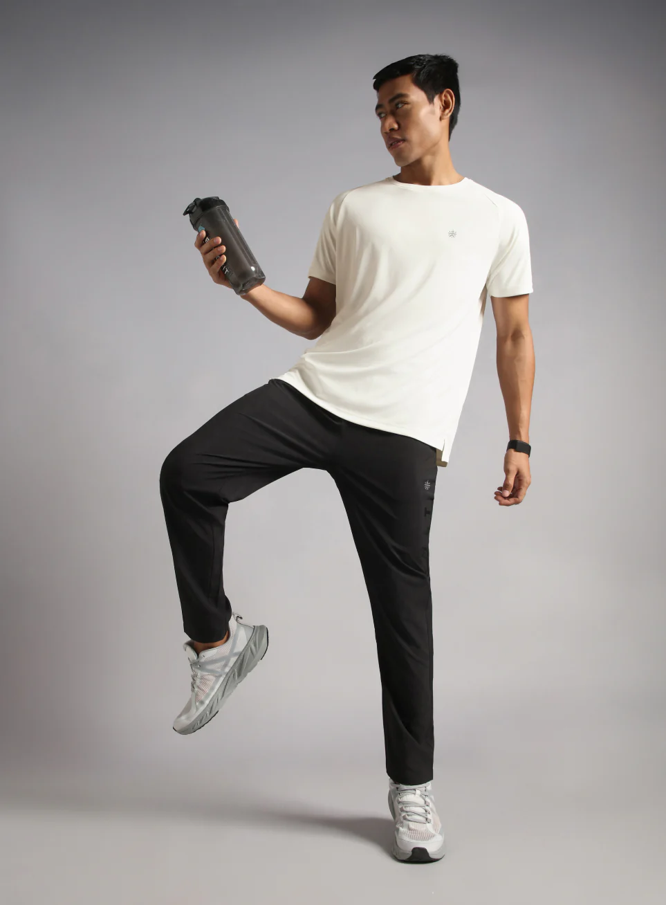 Men's White Running Club Graphic T-shirt - Image 3