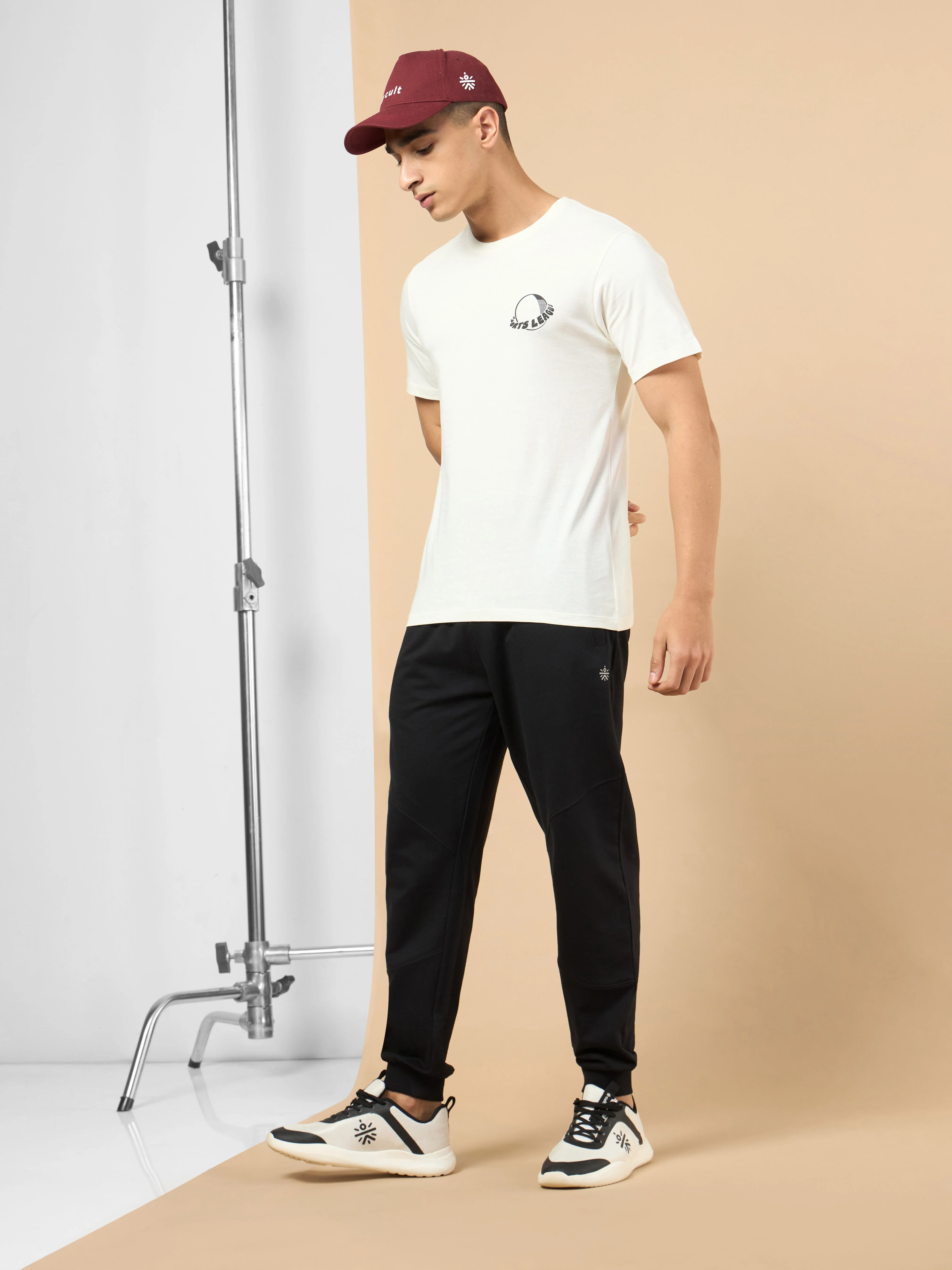 Men's White Sports League T-shirt - Image 3
