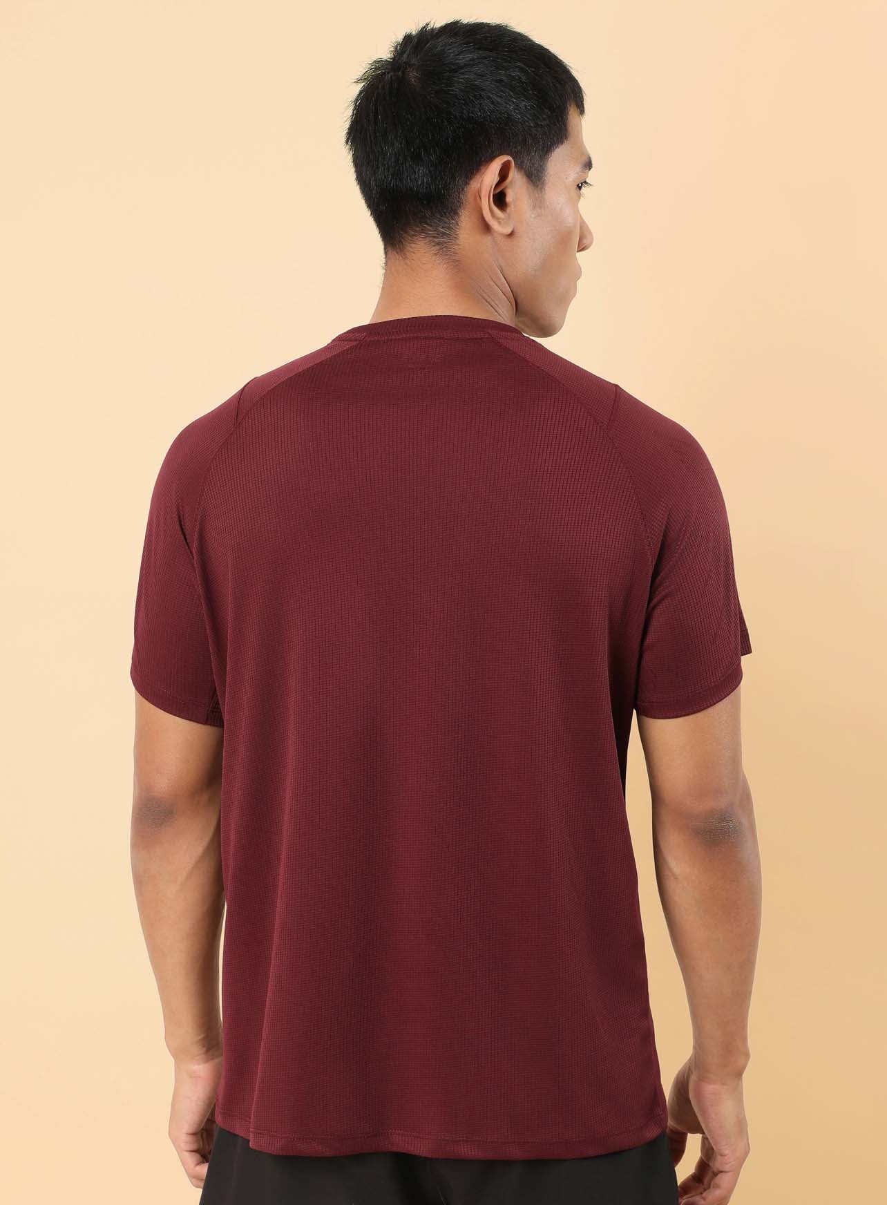 Men's Wine Training All Form T-shirt - Image 6