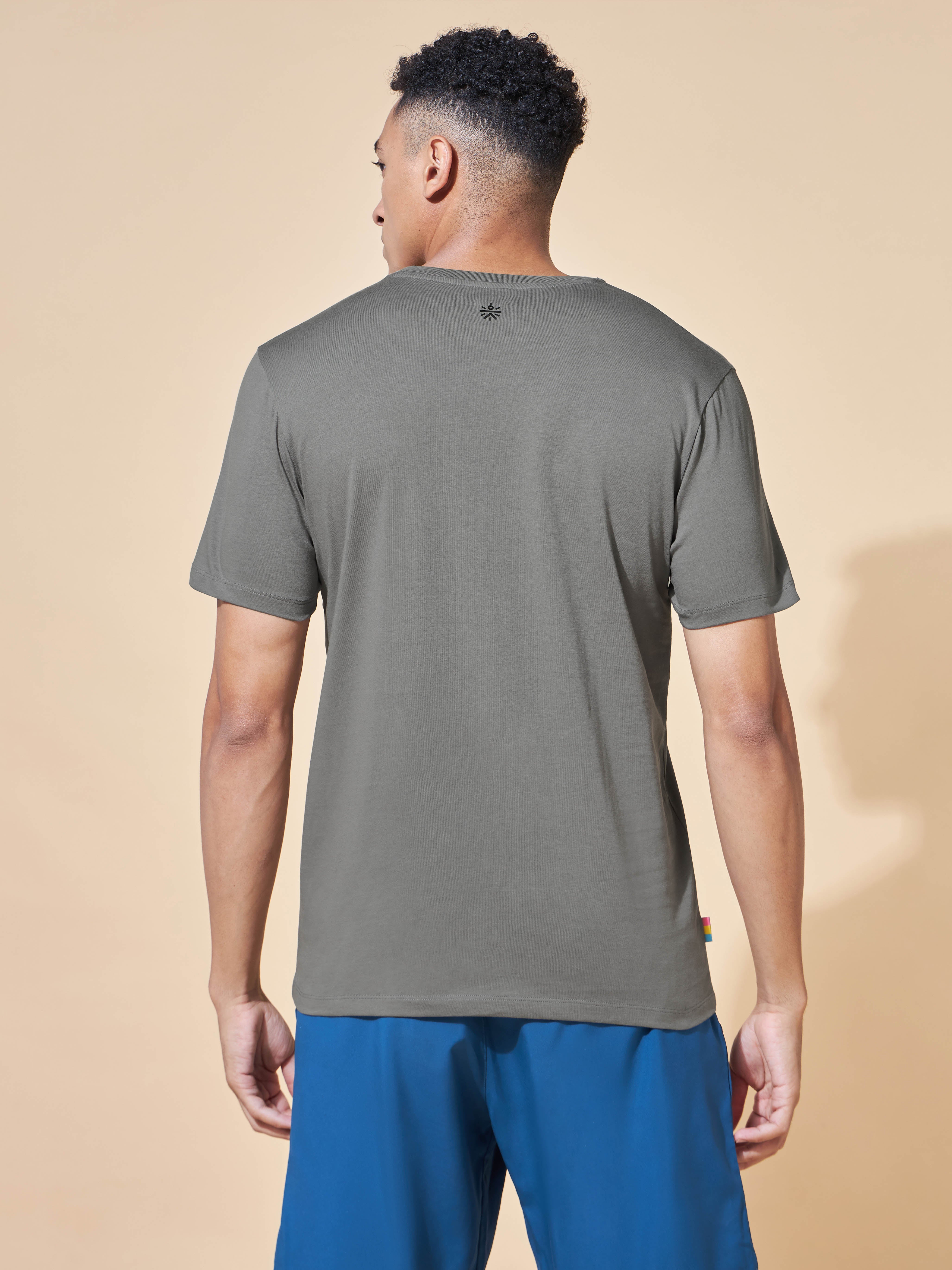 Moving 24/7/365 Graphic T-shirt - Image 4