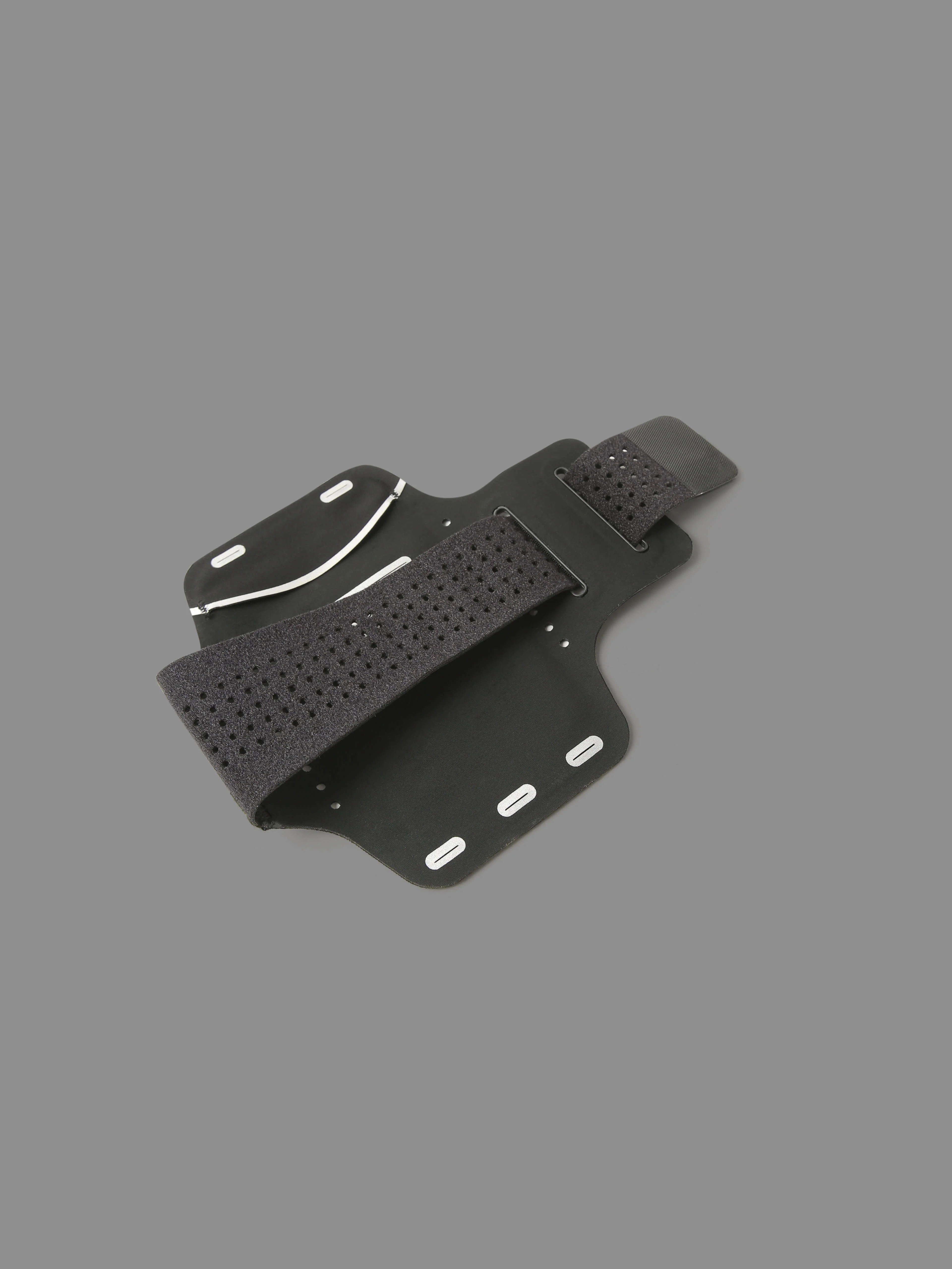 Multi Utility Arm Band - Image 6