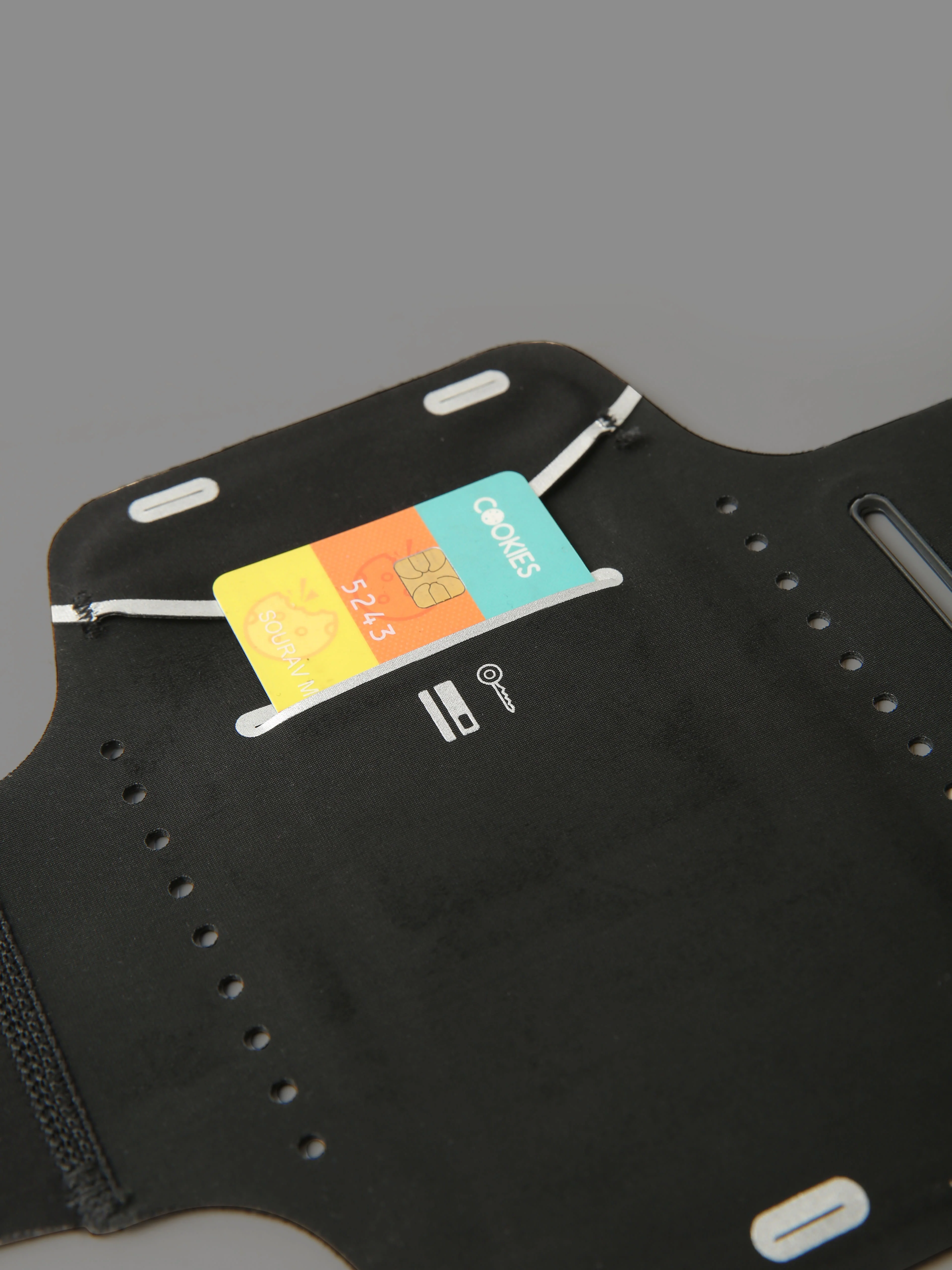 Multi Utility Arm Band - Image 7