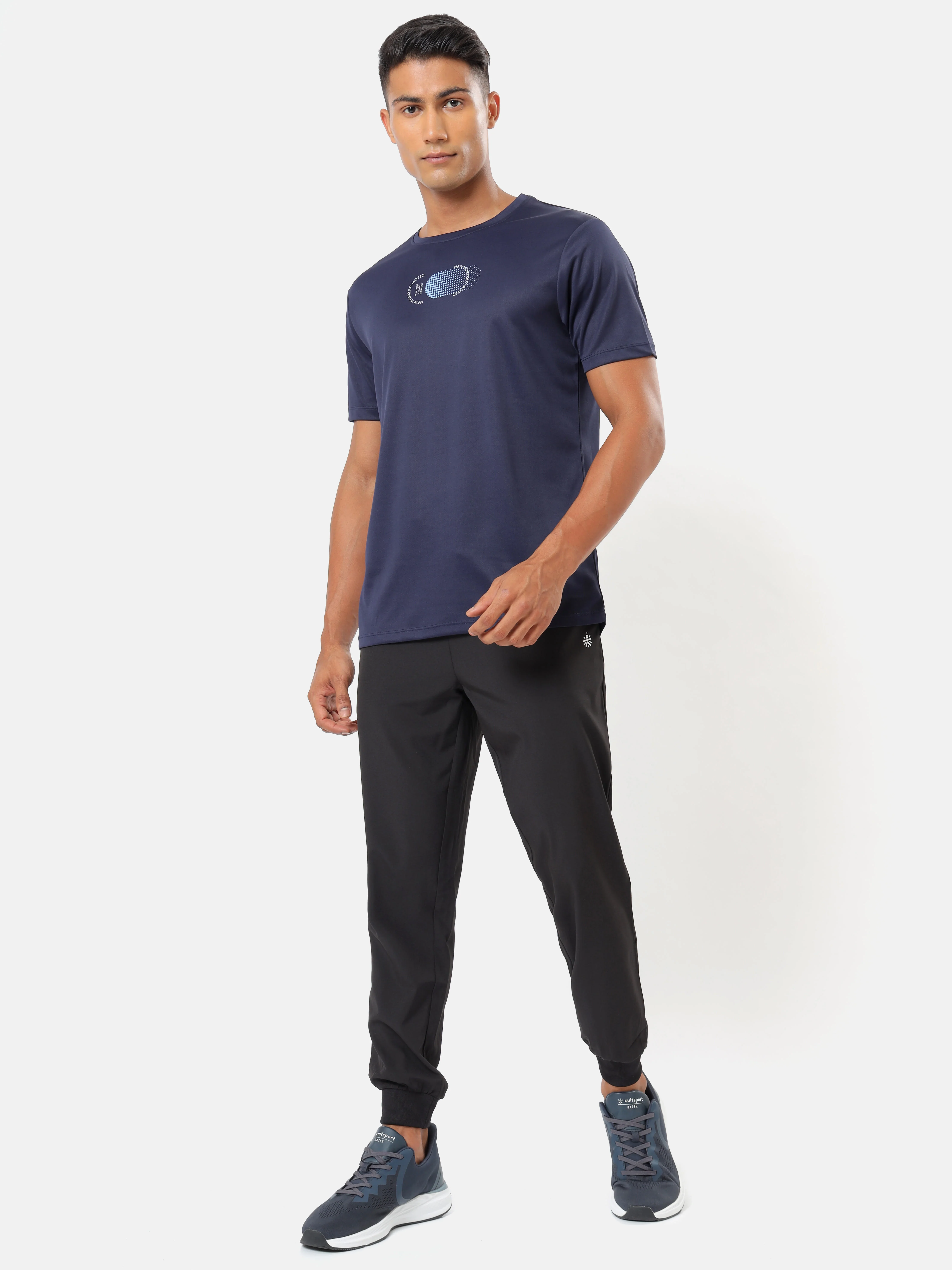 Performance T-shirt with Minimal Graphic Pack of 2 - Image 4