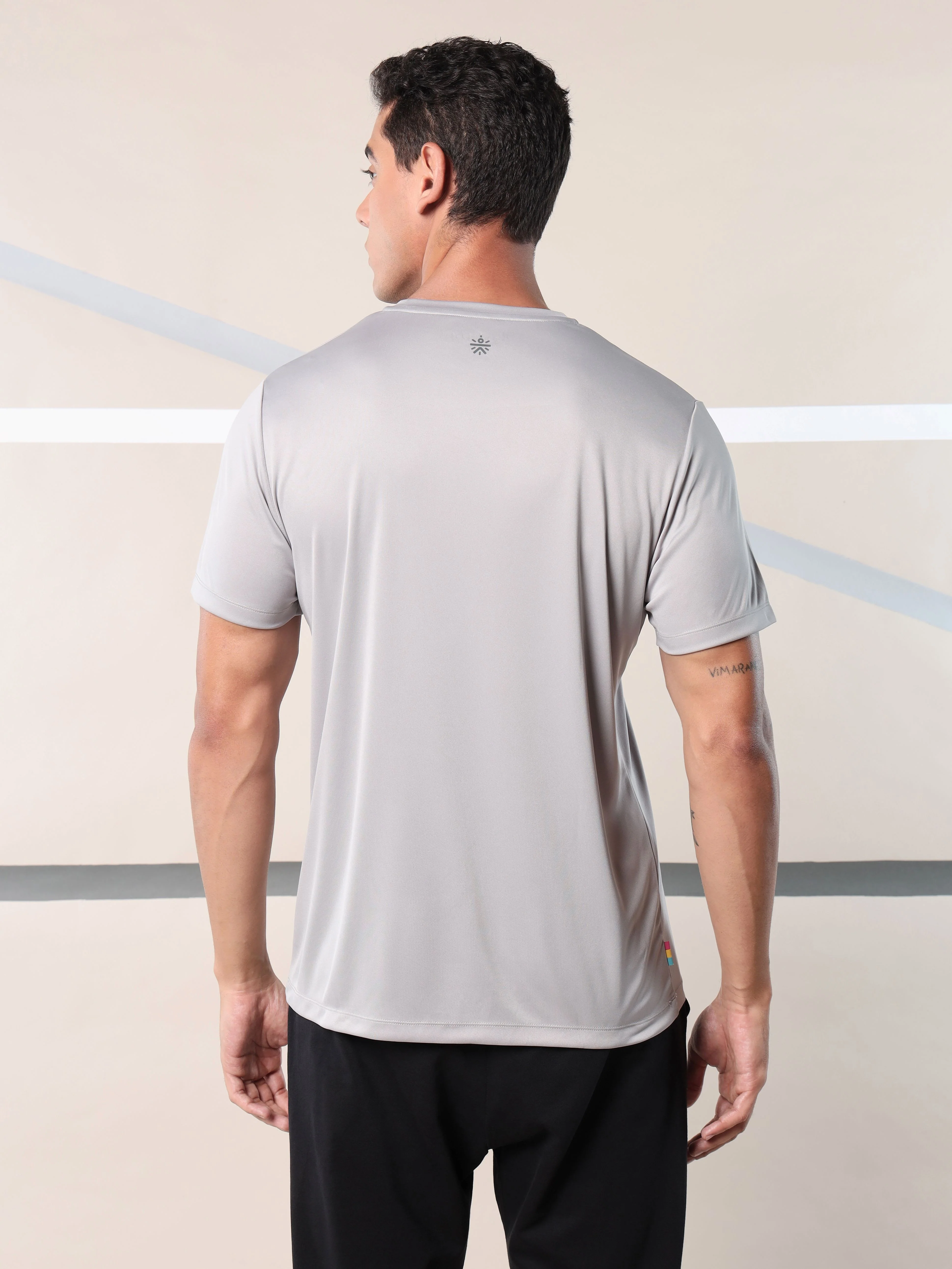 Do It All Performance T-shirt - Image 4
