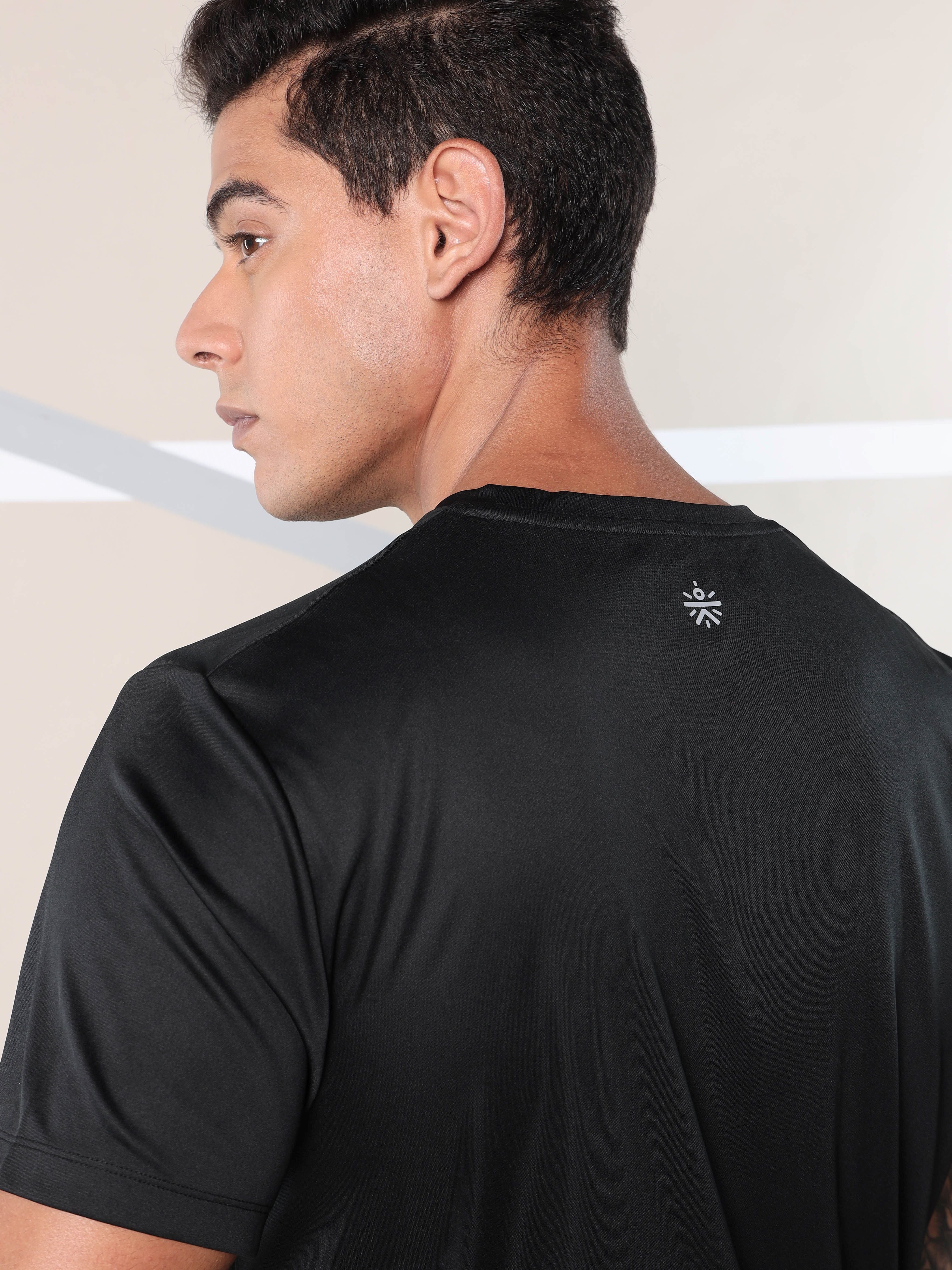 Do It All Performance T-shirt - Image 5