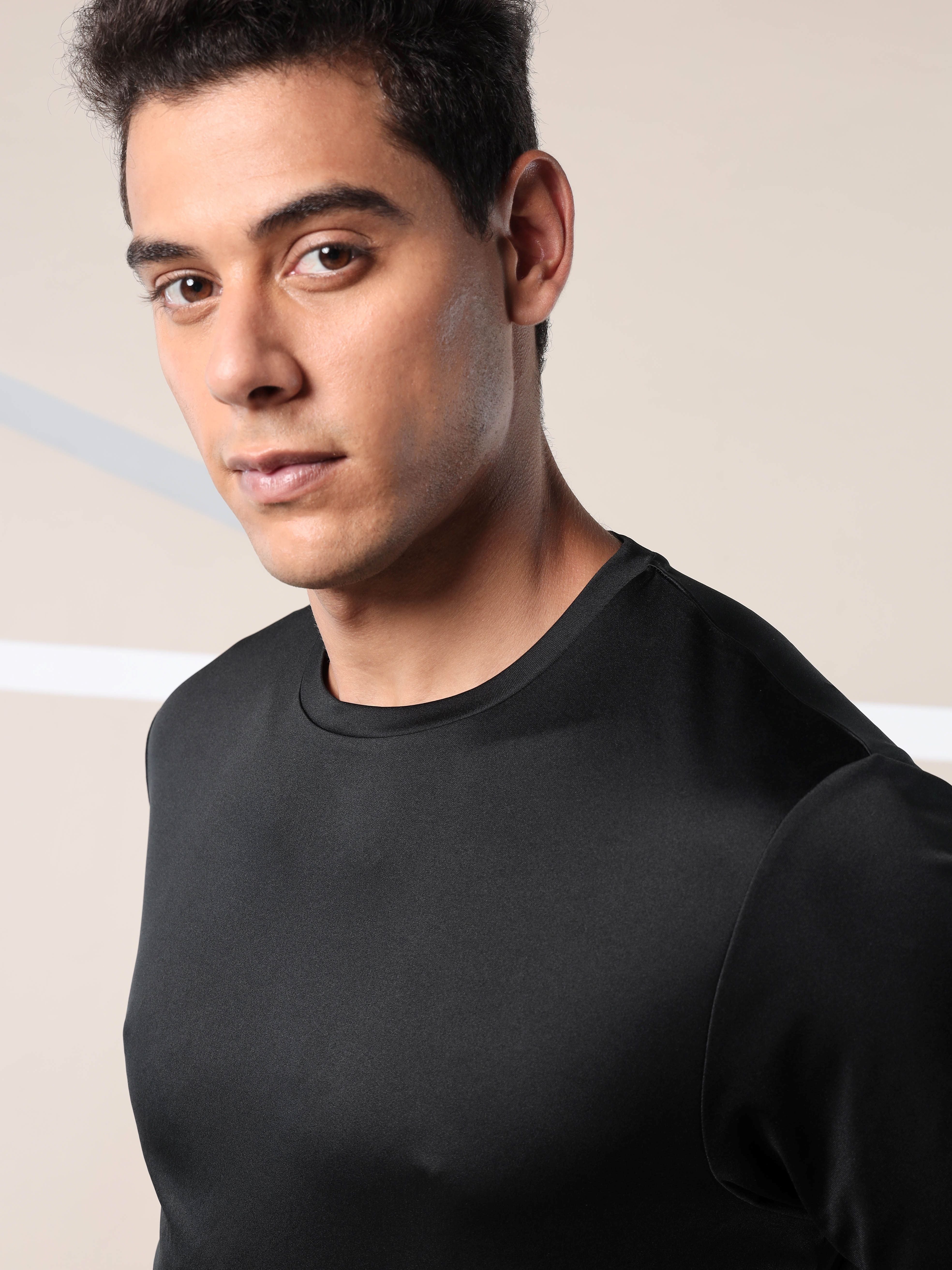 Do It All Performance T-shirt - Image 6