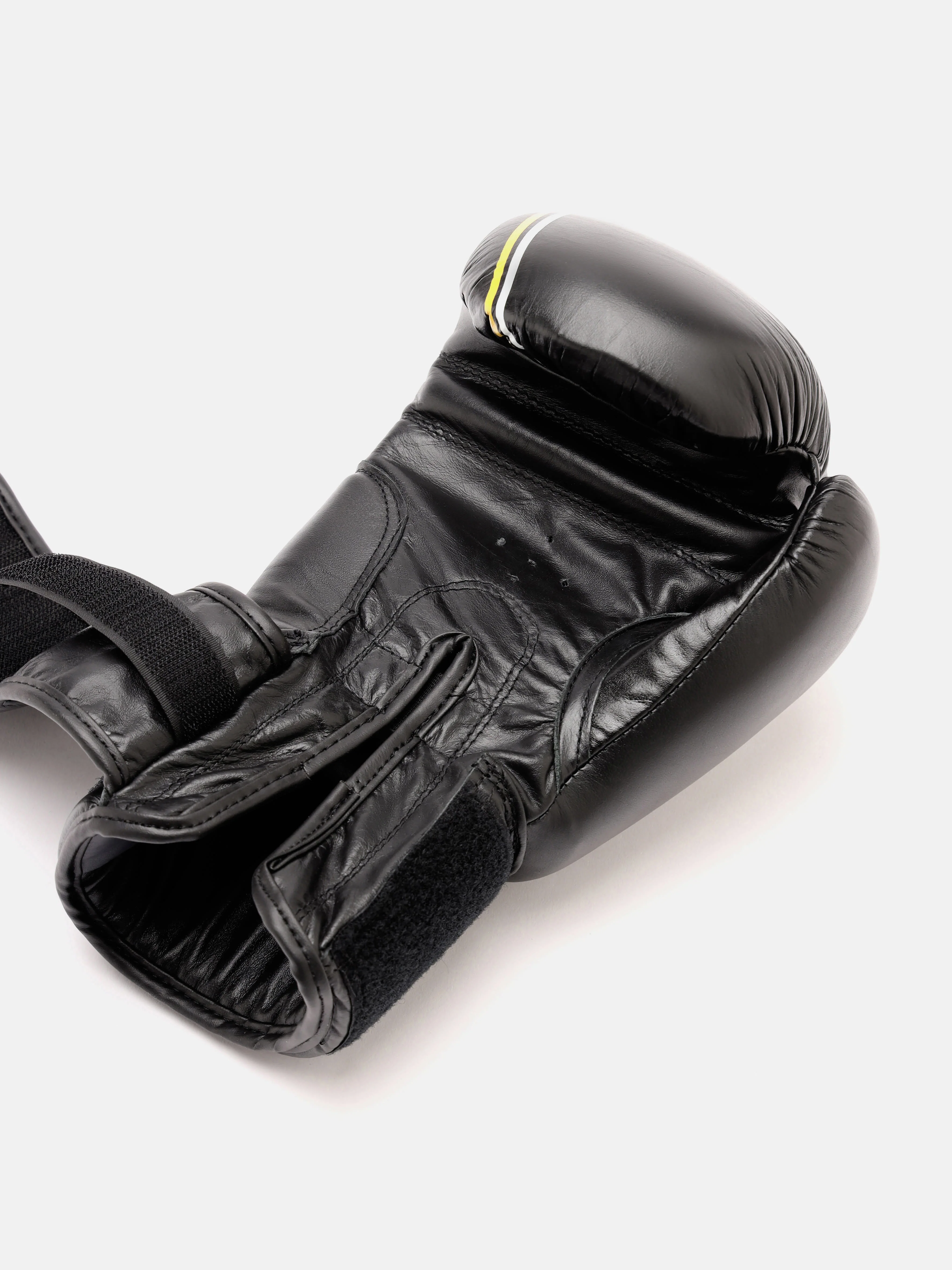 cult Premium Leather Boxing Gloves for Men & Women Foam Padding Thickness 35 mm Punching Bag Gloves for Boxing, Training, Kickboxing, Muay Thai, MMA Boxing Gloves Black & Yellow - Image 6