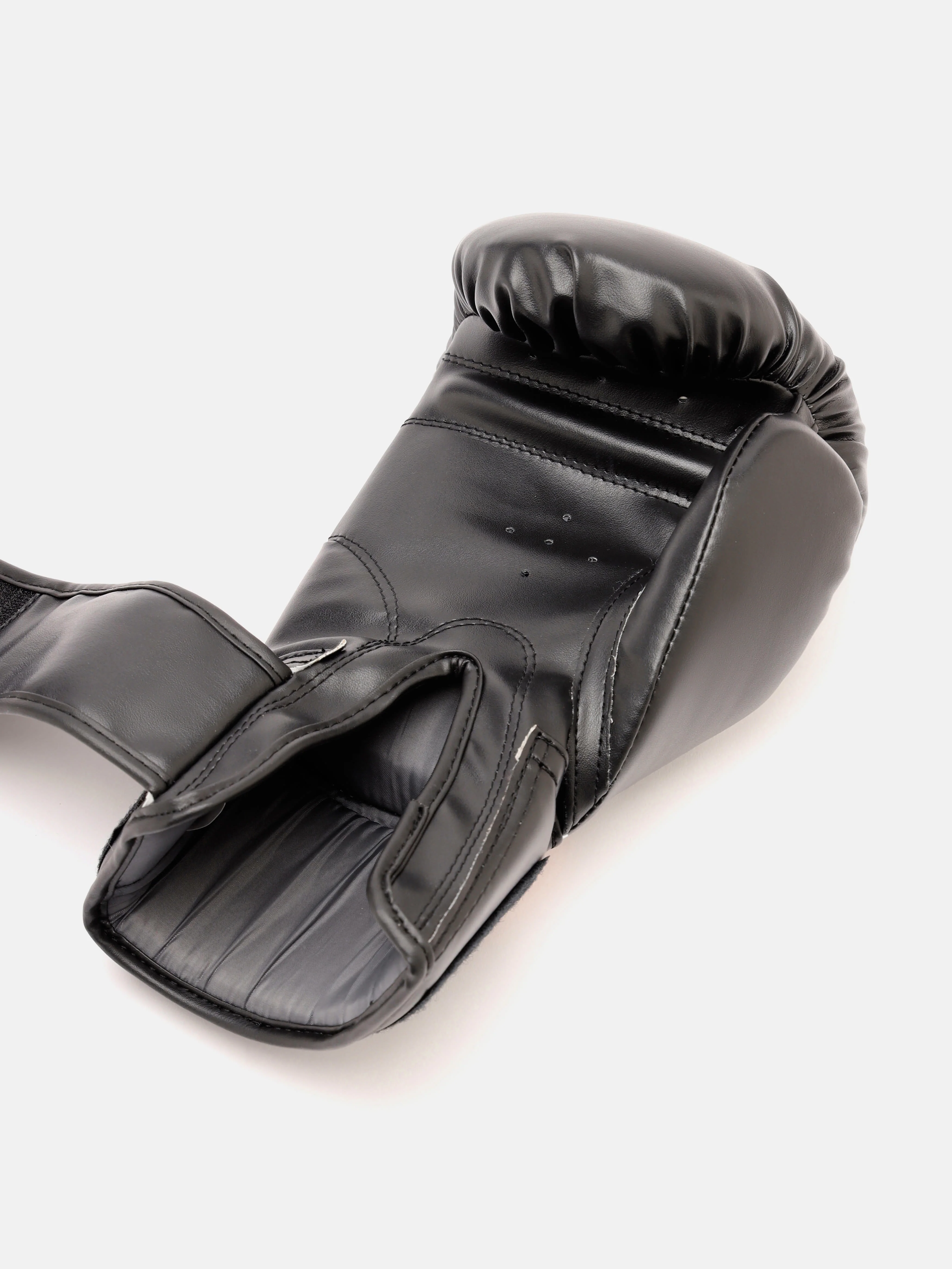 Pro Boxing Gloves with Antimicrobial Lining - Image 6