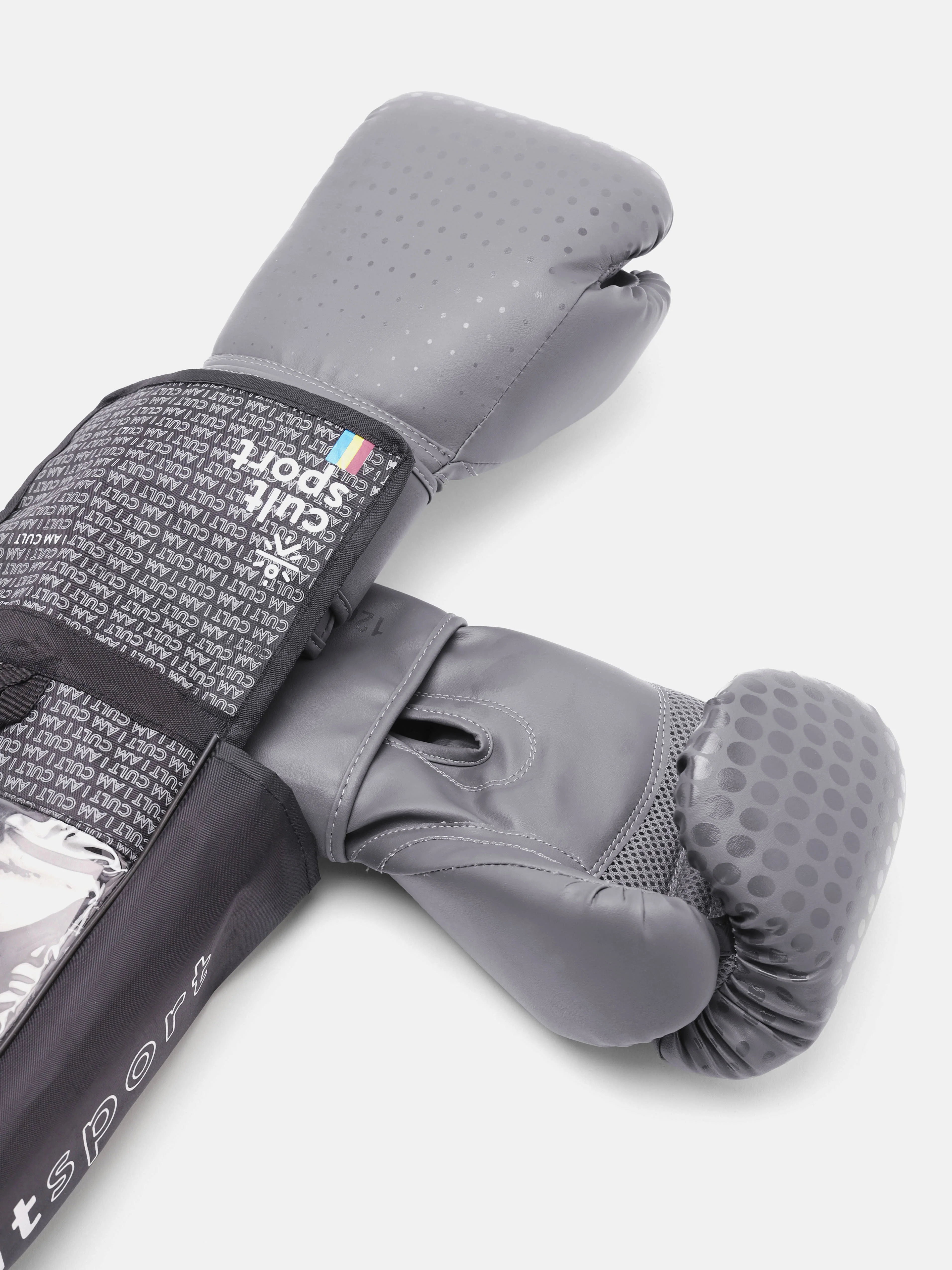 Pro Boxing Gloves with Antimicrobial Lining - Image 13