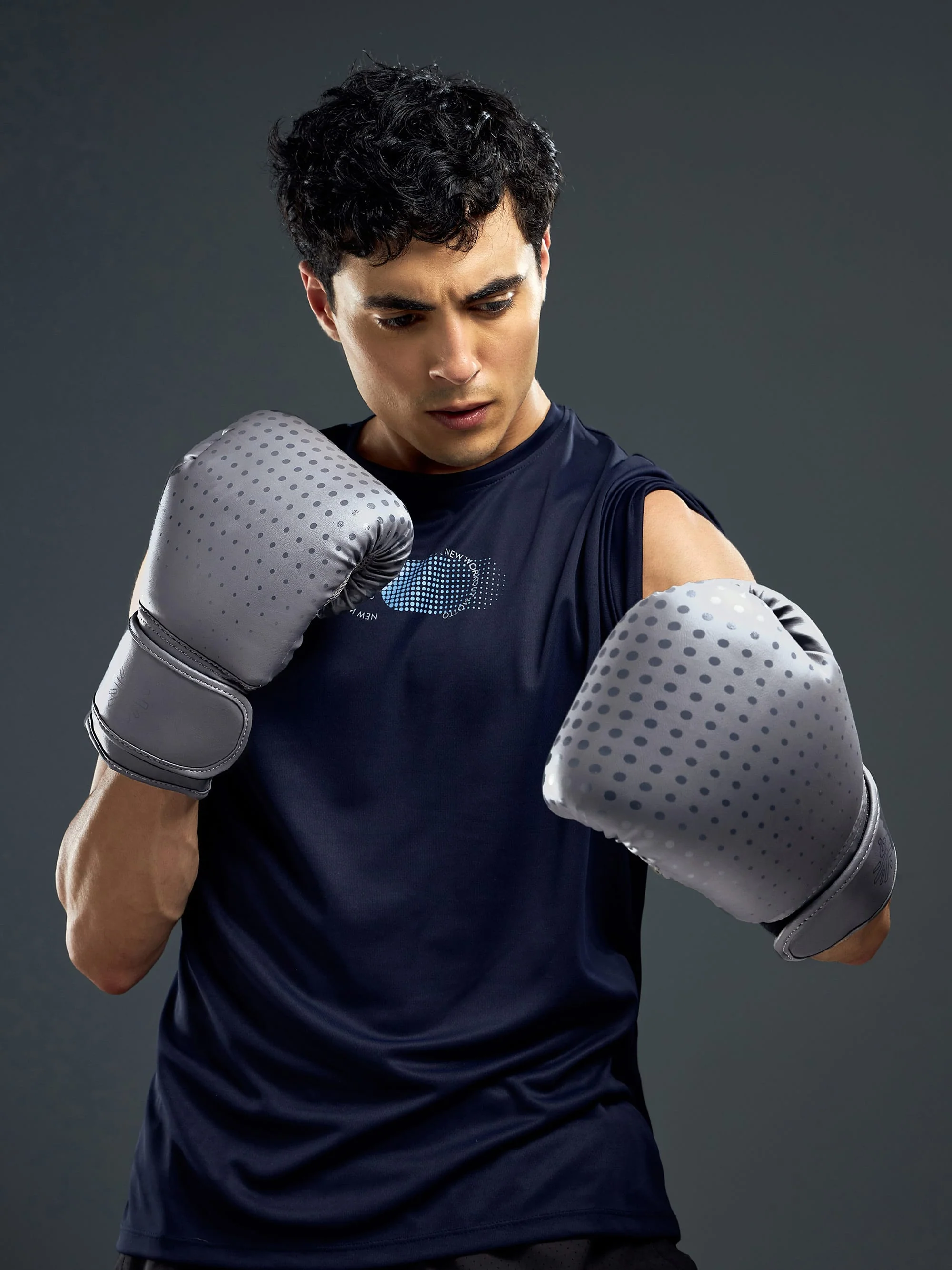 Pro Boxing Gloves with Antimicrobial Lining - Image 7