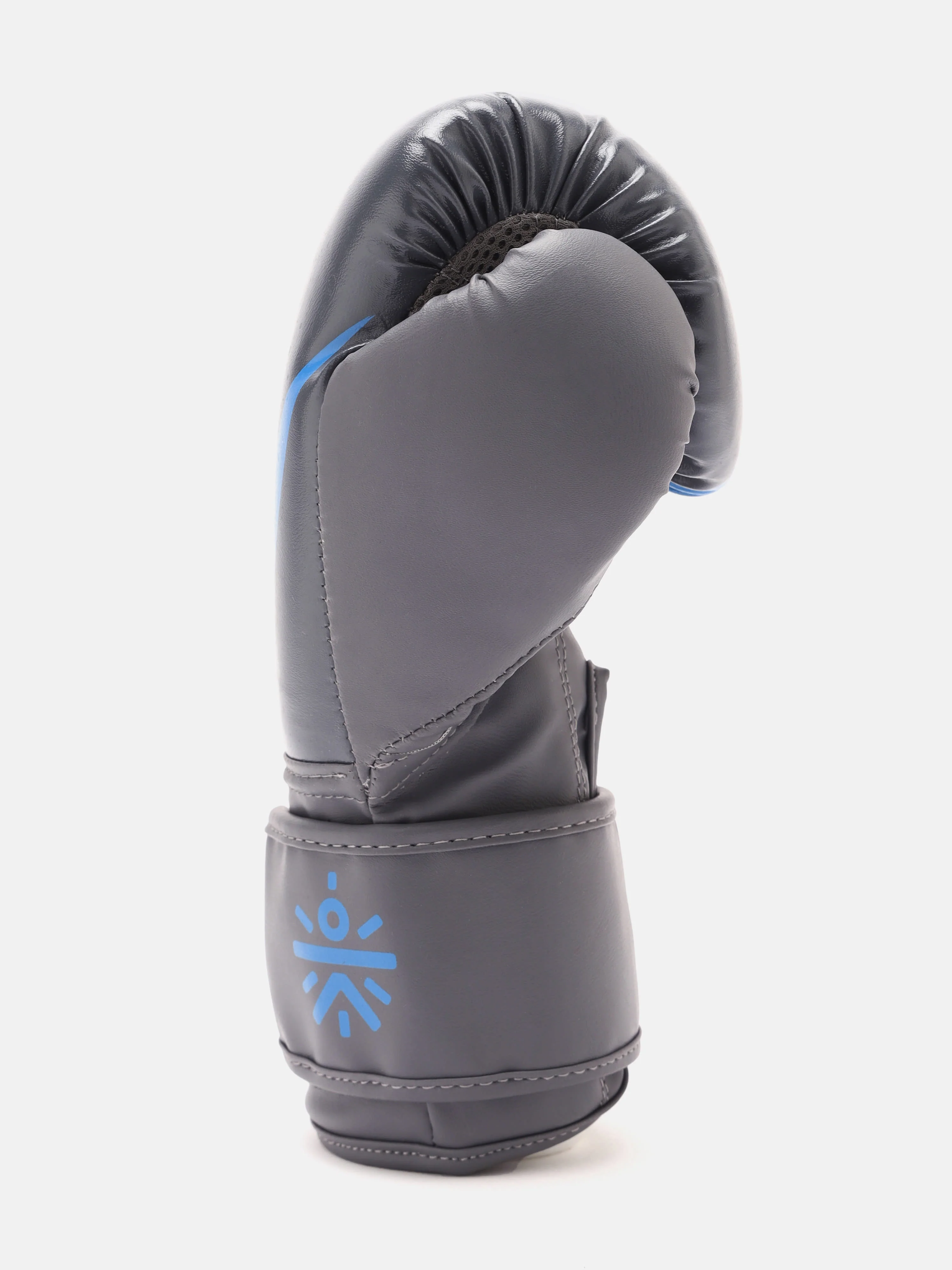 Pro Boxing Gloves with Antimicrobial Lining - Image 4