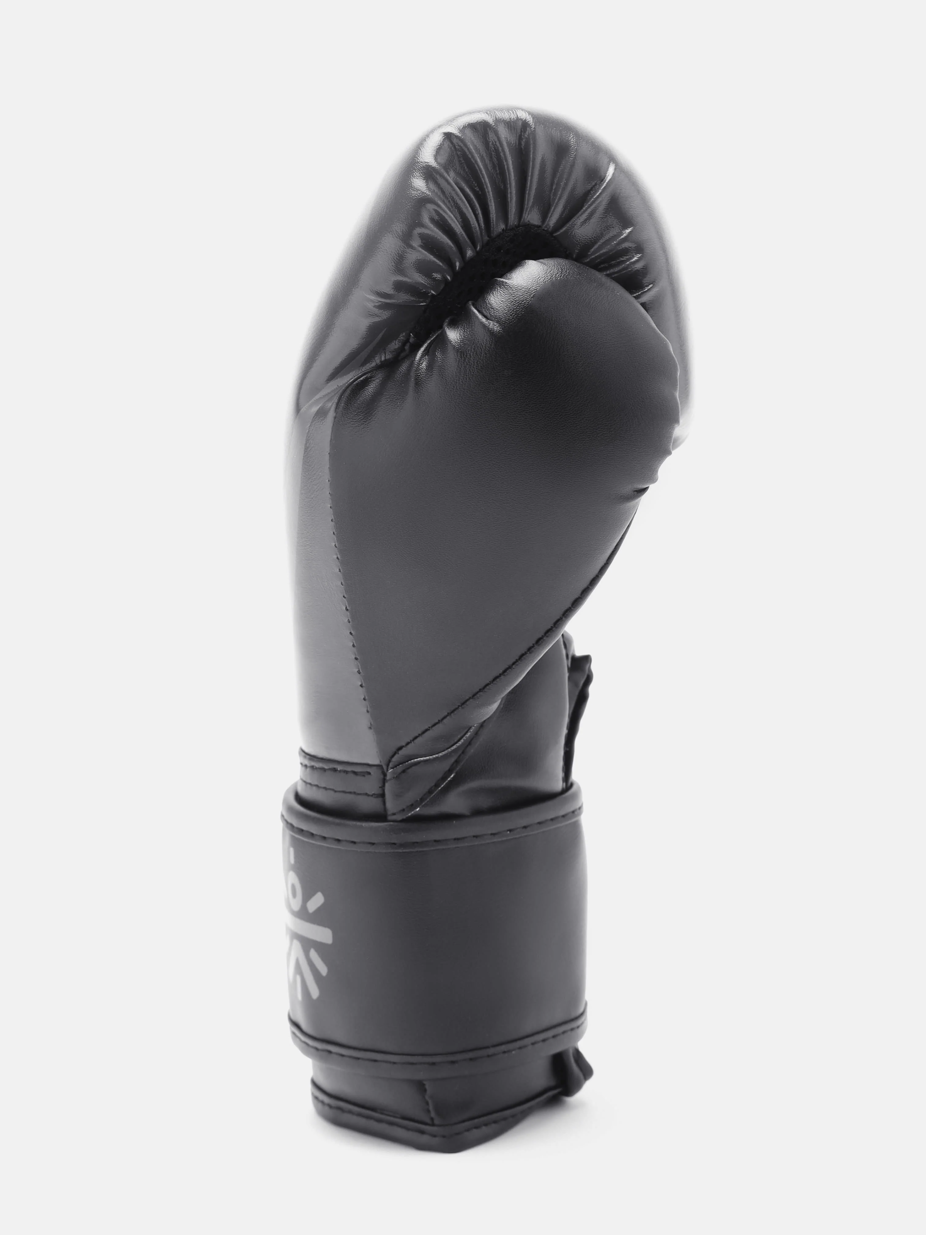Pro Boxing Gloves with Antimicrobial Lining - Image 4